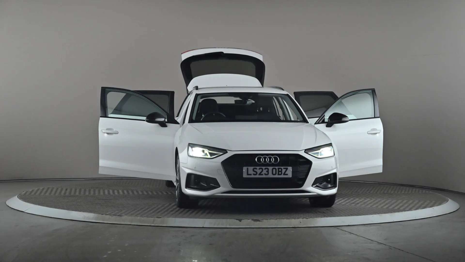 2023 AUDI A4 2023 AUDI A4