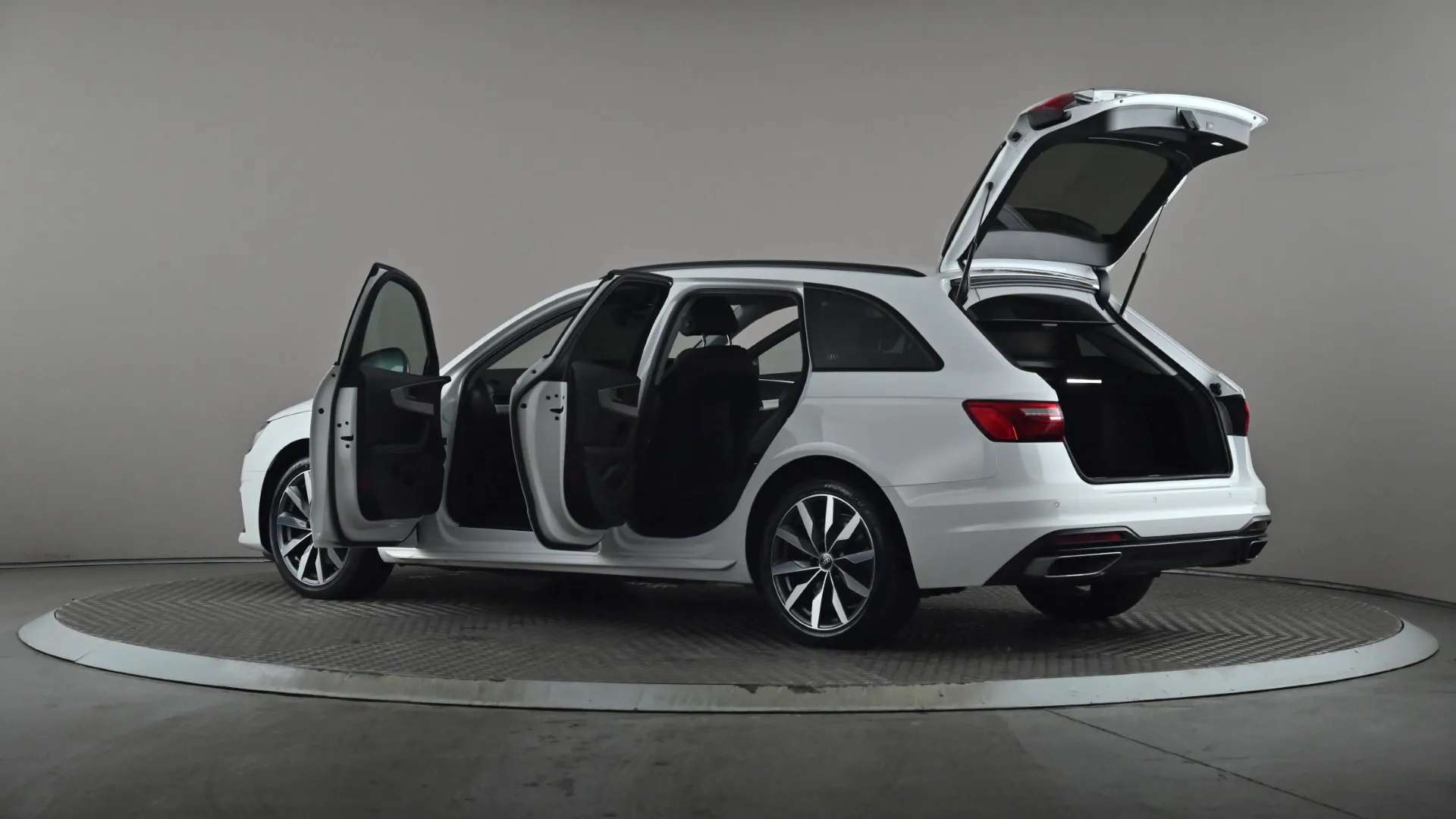 2023 AUDI A4 2023 AUDI A4