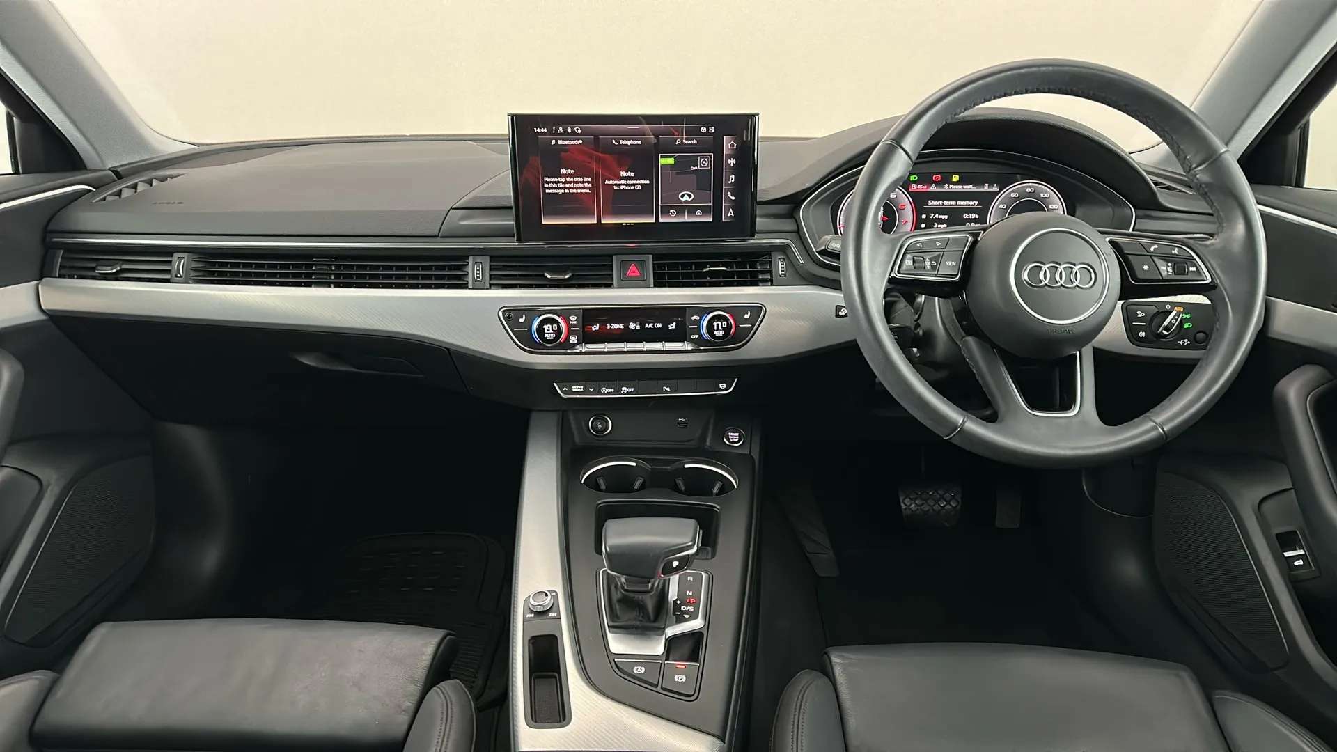 2023 AUDI A4 2023 AUDI A4
