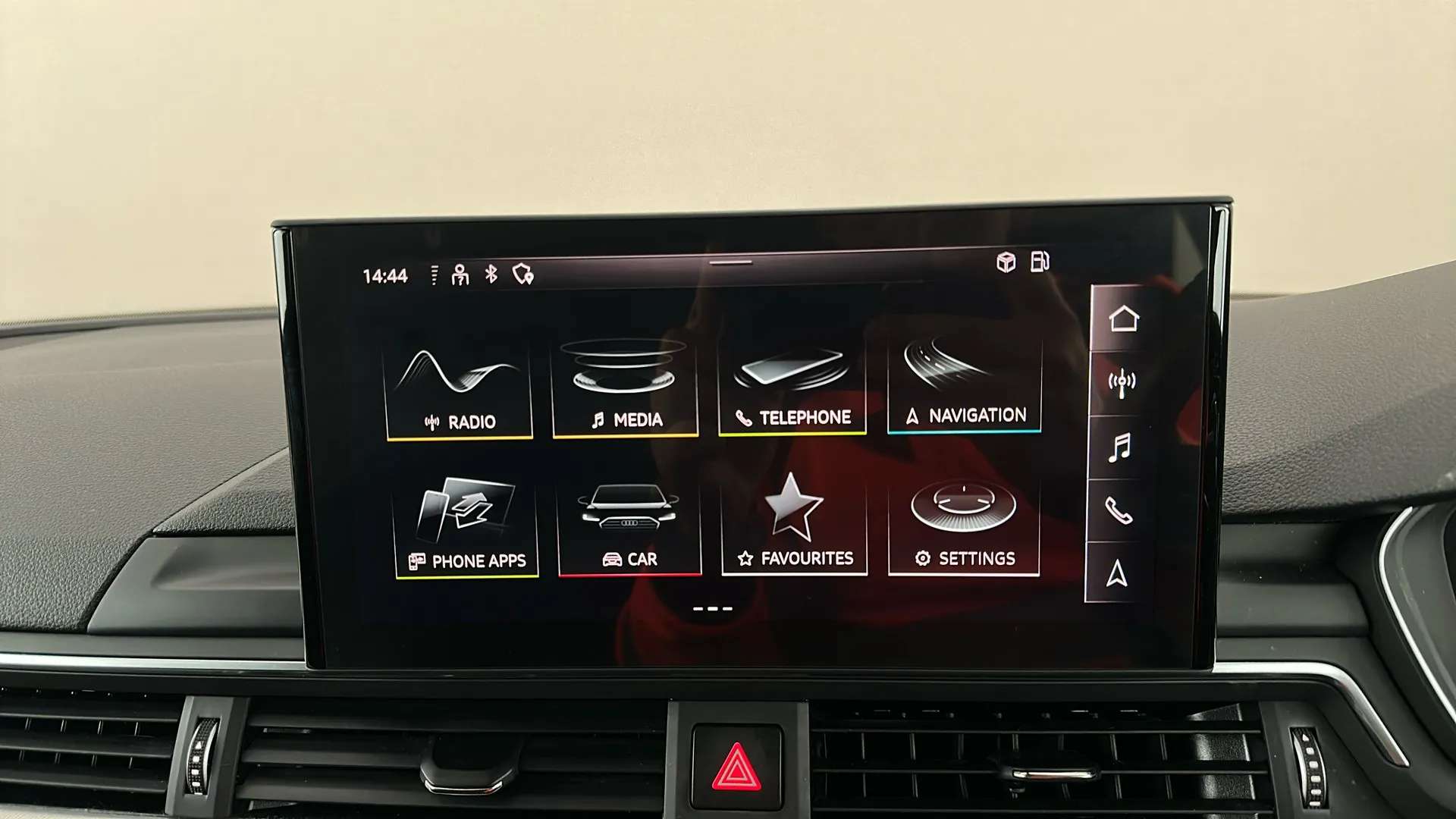 2023 AUDI A4 2023 AUDI A4
