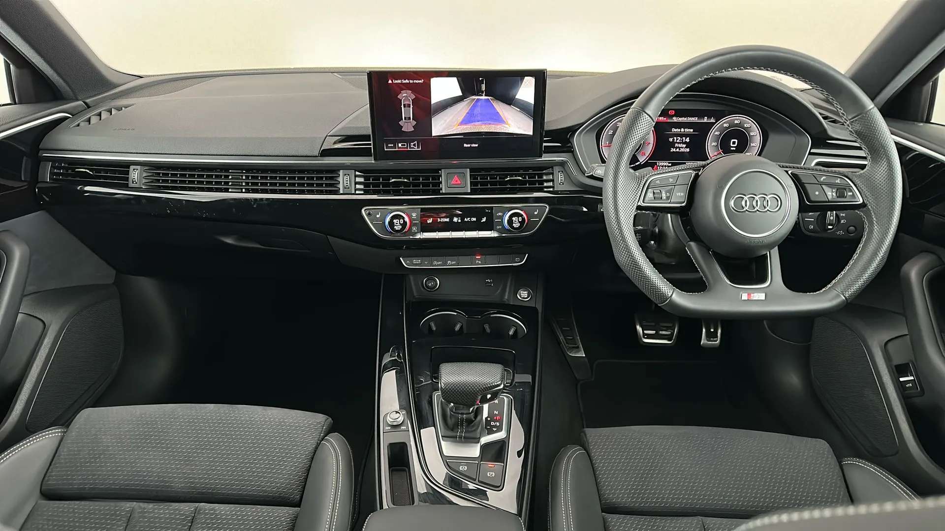 2024 AUDI A4 2024 AUDI A4