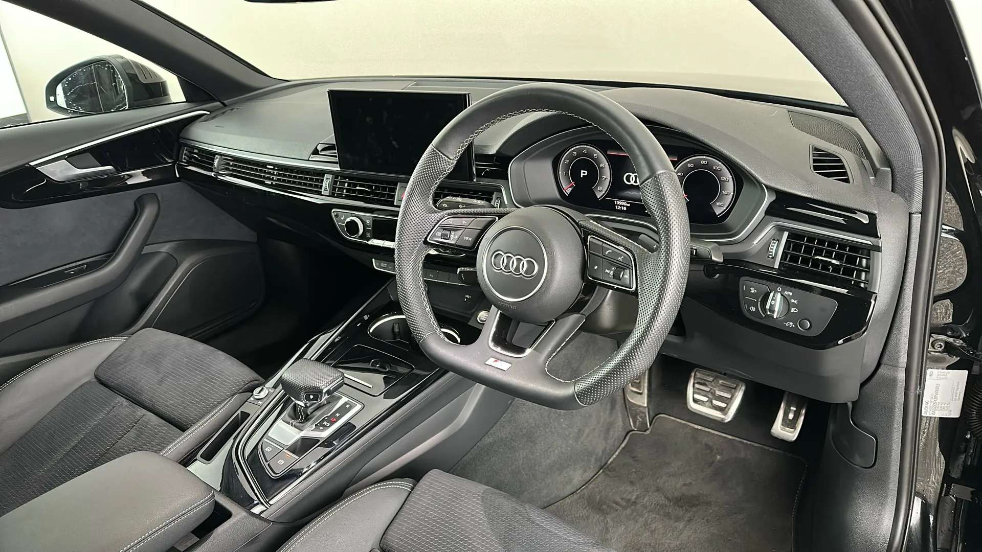 2024 AUDI A4 2024 AUDI A4