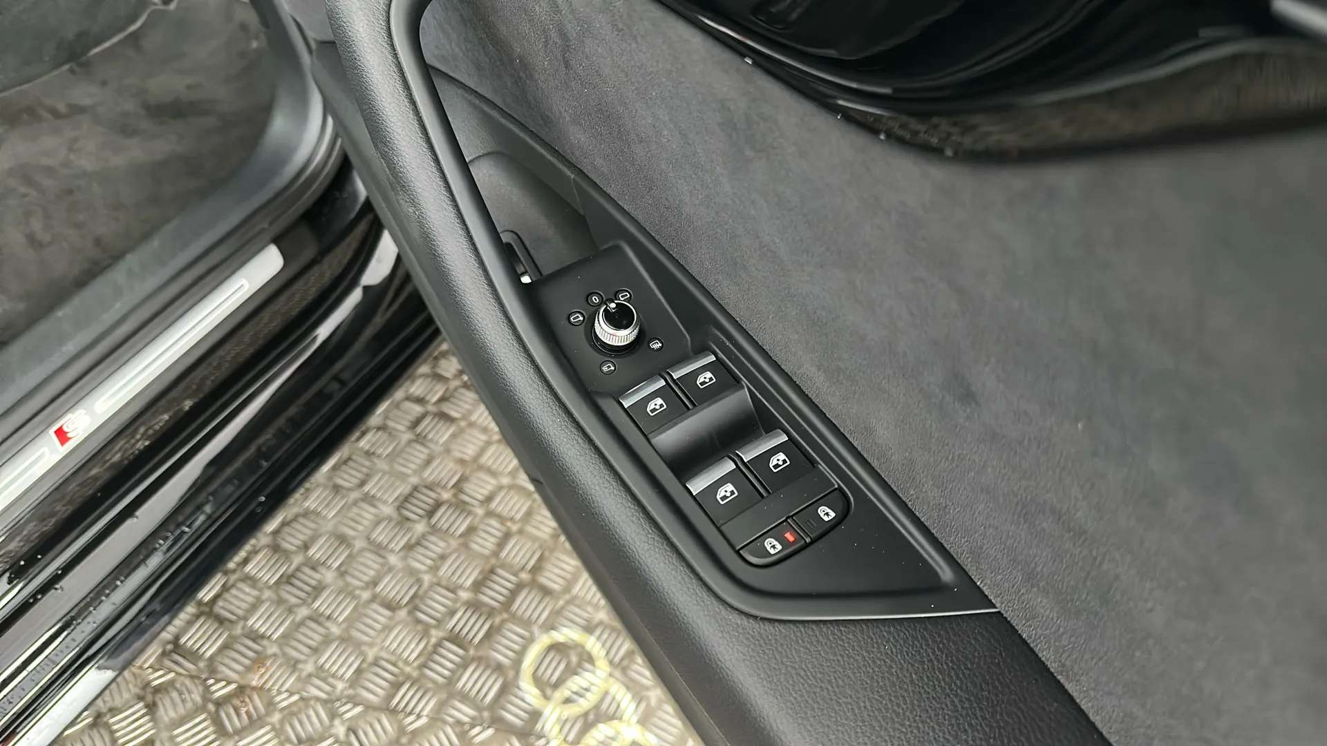 2024 AUDI A4 2024 AUDI A4