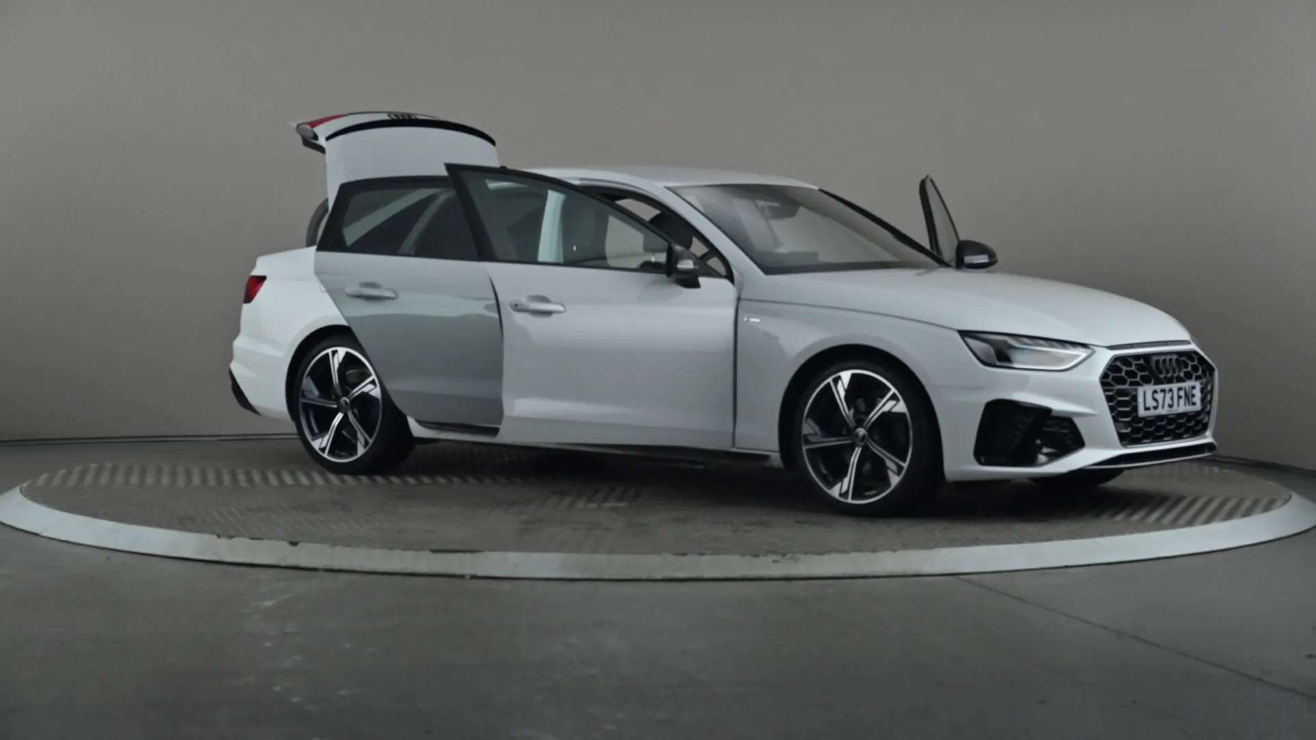 2023 AUDI A4 2023 AUDI A4