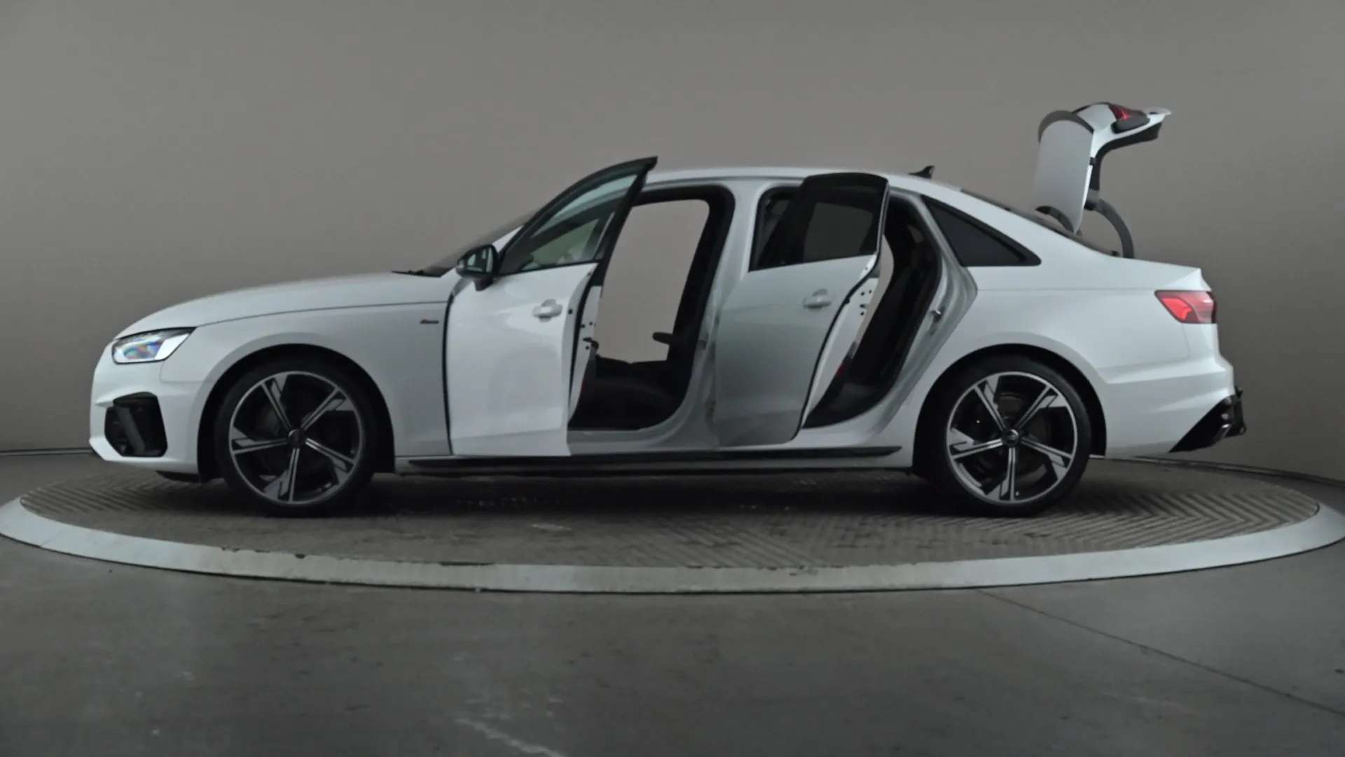 2023 AUDI A4 2023 AUDI A4