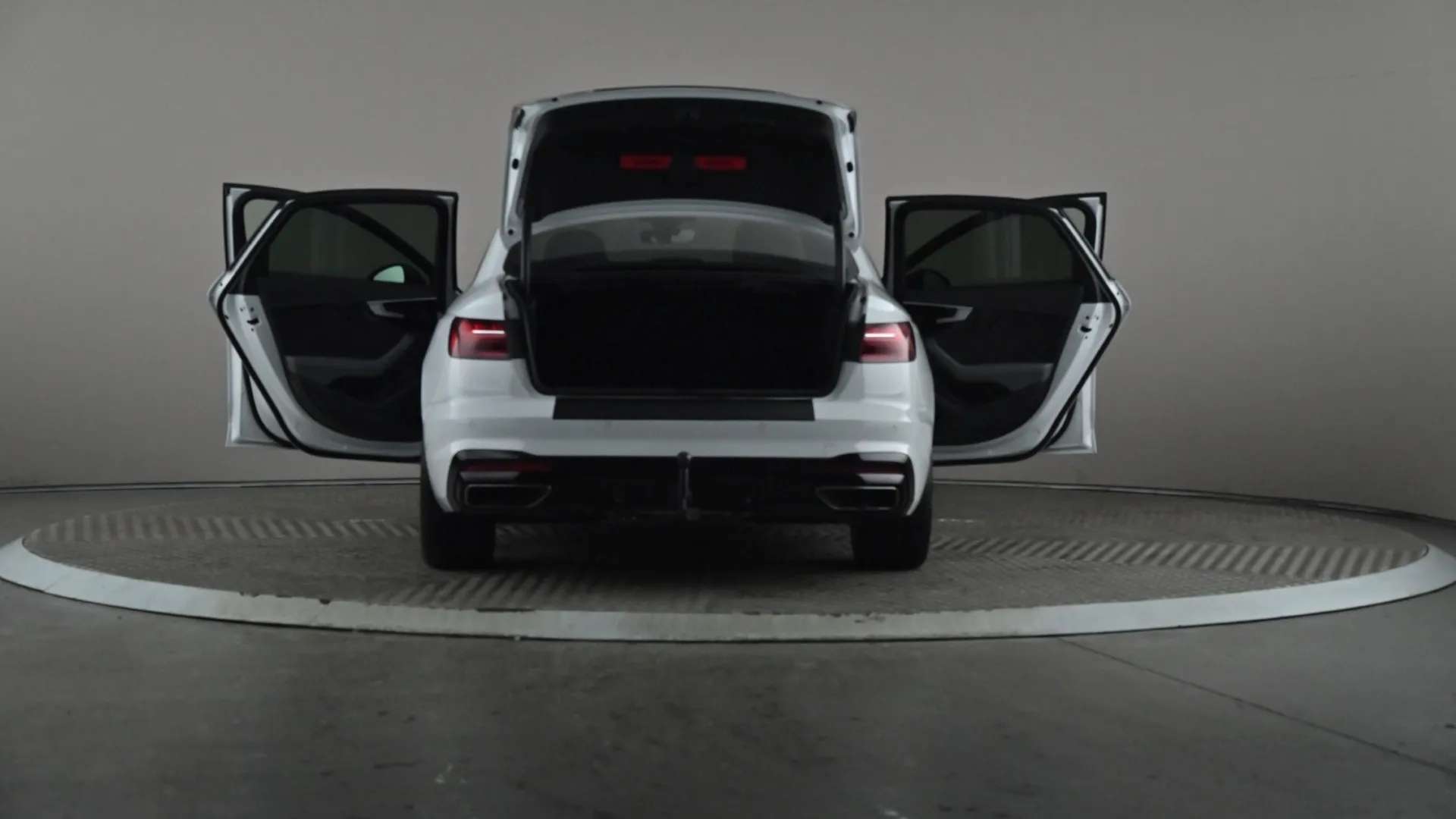 2023 AUDI A4 2023 AUDI A4