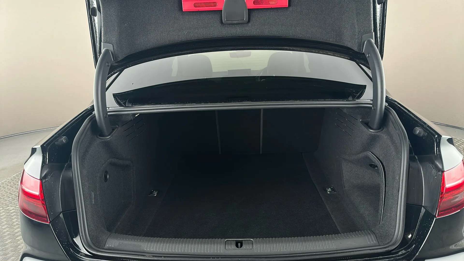 2023 AUDI A4 2023 AUDI A4