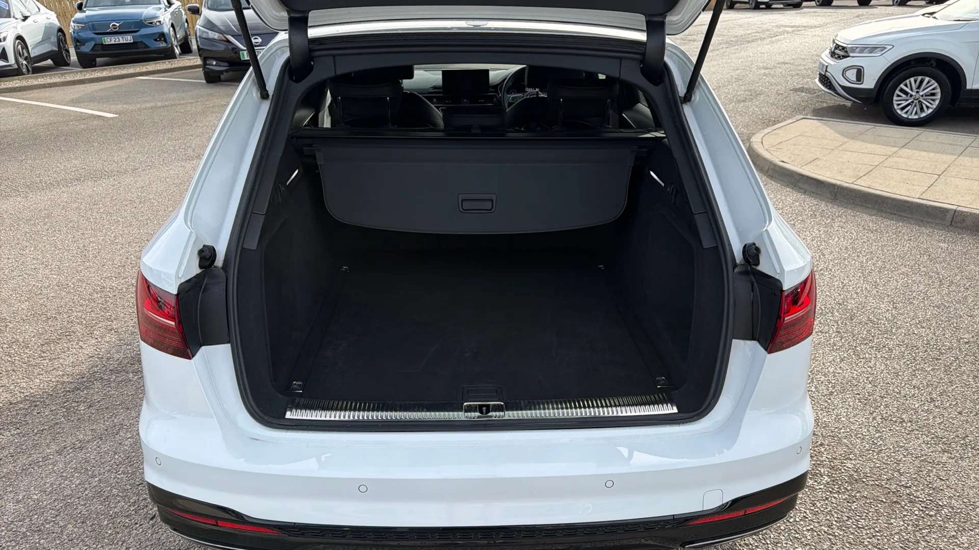 2023 AUDI A4 2023 AUDI A4