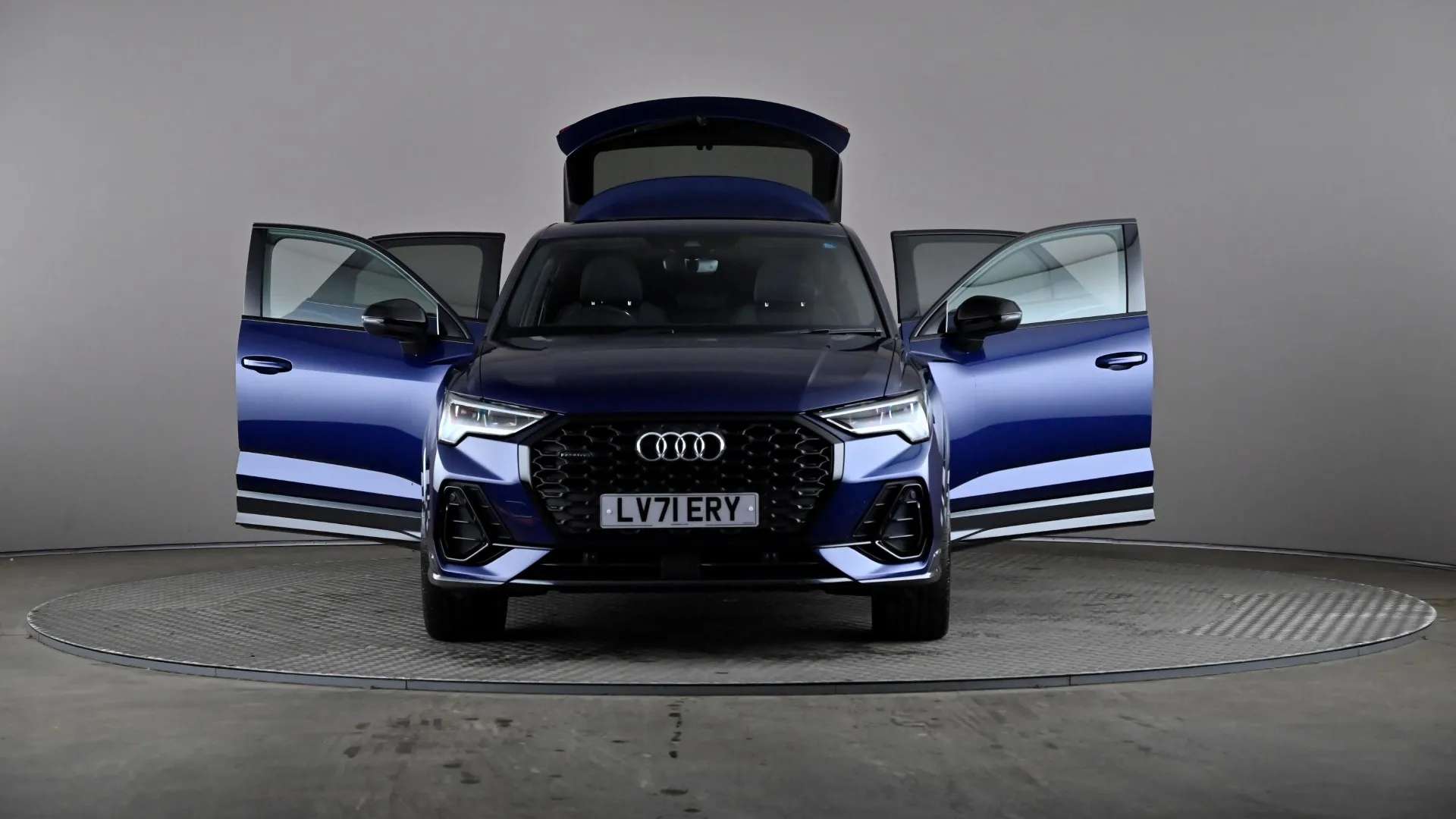 2021 AUDI Q3 2021 AUDI Q3