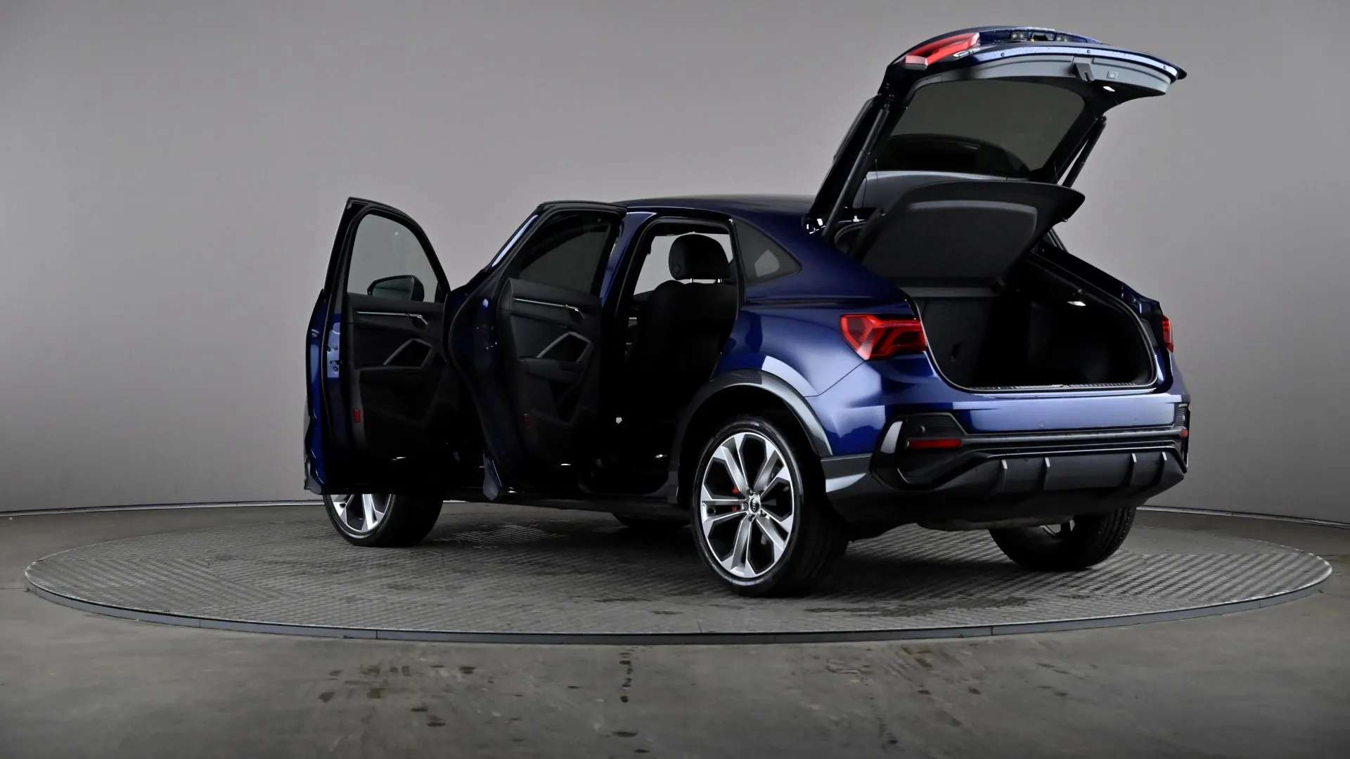 2021 AUDI Q3 2021 AUDI Q3