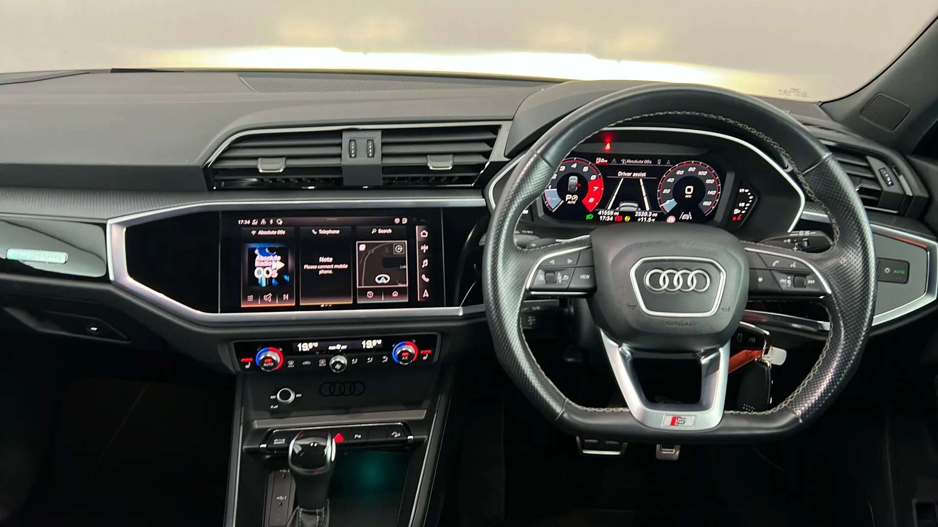 2021 AUDI Q3 2021 AUDI Q3