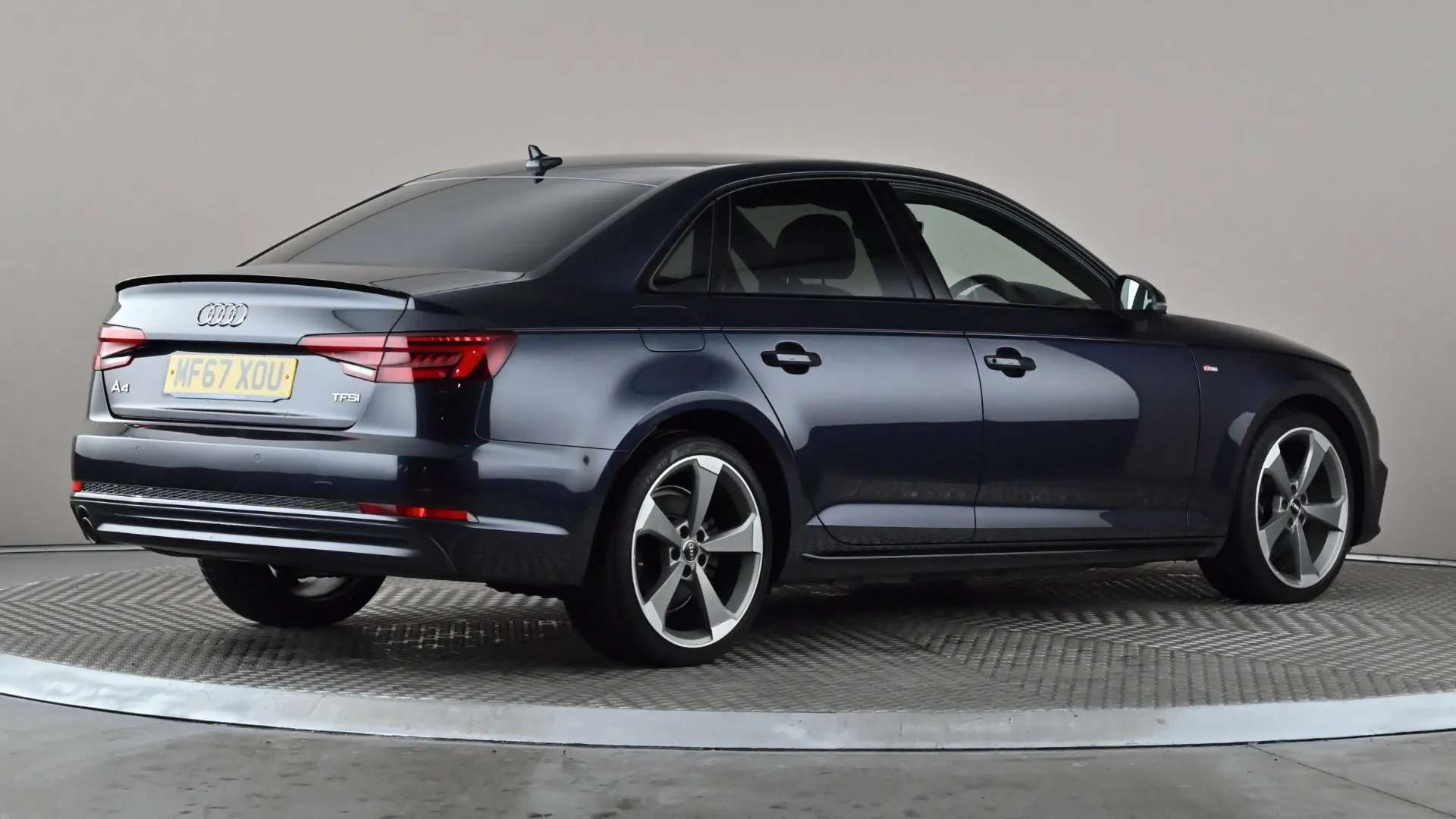 2017 AUDI A4 2017 AUDI A4
