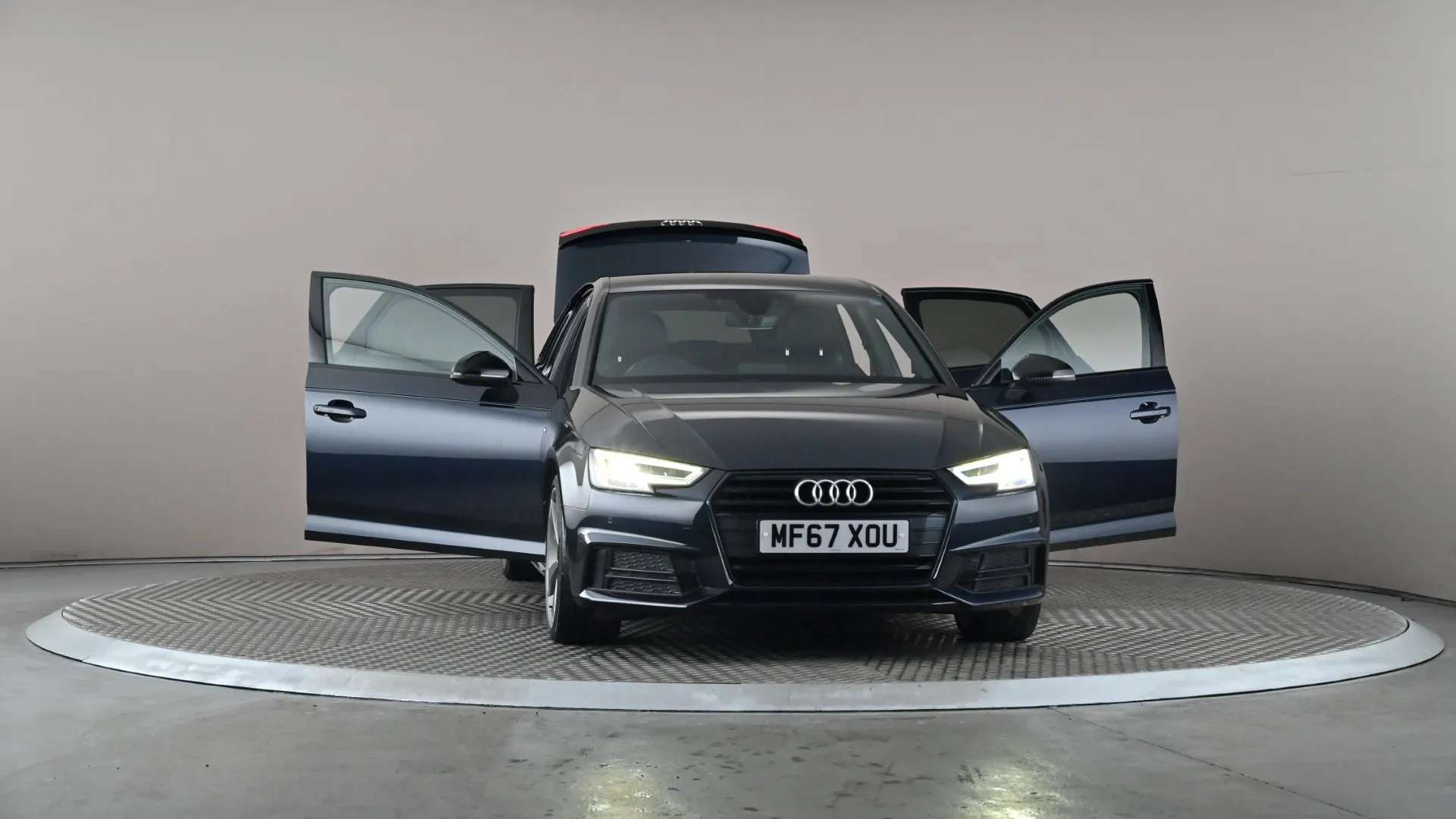 2017 AUDI A4 2017 AUDI A4