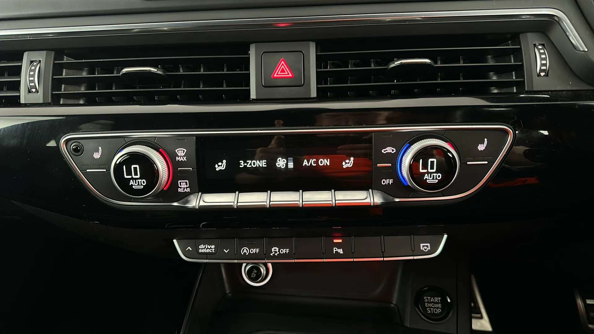 2017 AUDI A4 2017 AUDI A4