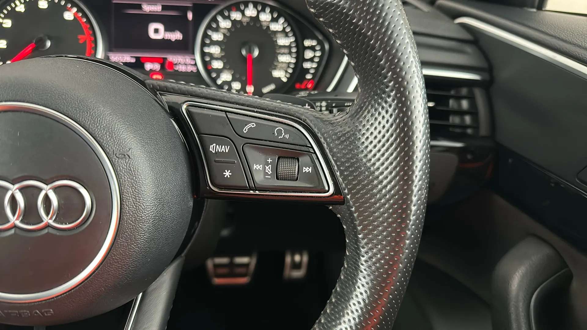 2017 AUDI A4 2017 AUDI A4