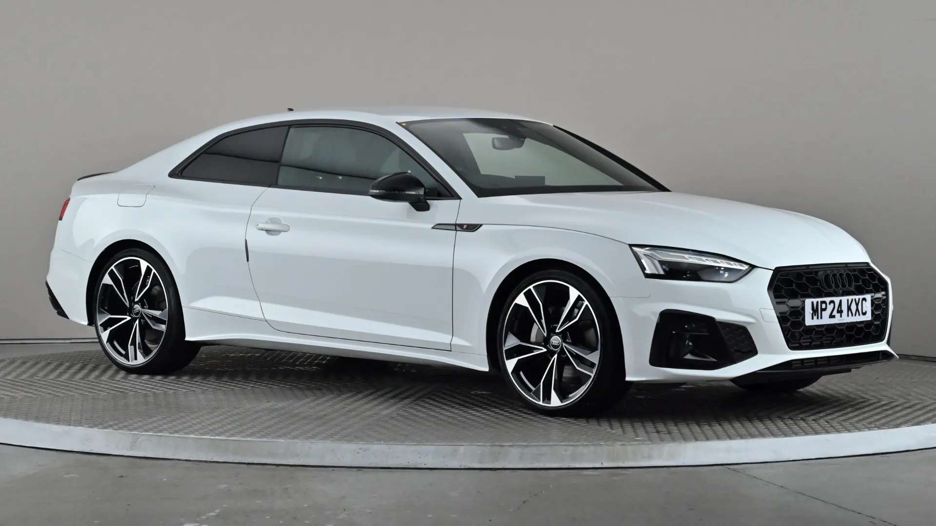 A 2024 AUDI A5 40 TFSI 204 Black Edition S Tronic A 2024 AUDI A5 40 TFSI 204 Black Edition S Tronic