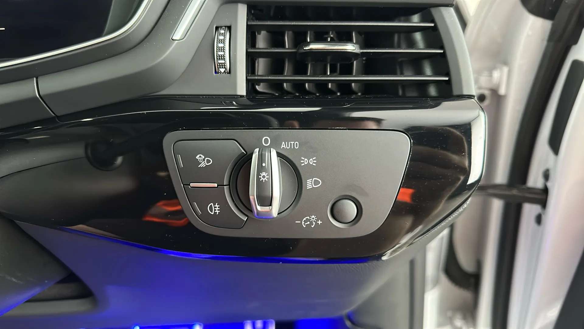 2024 AUDI A5 2024 AUDI A5
