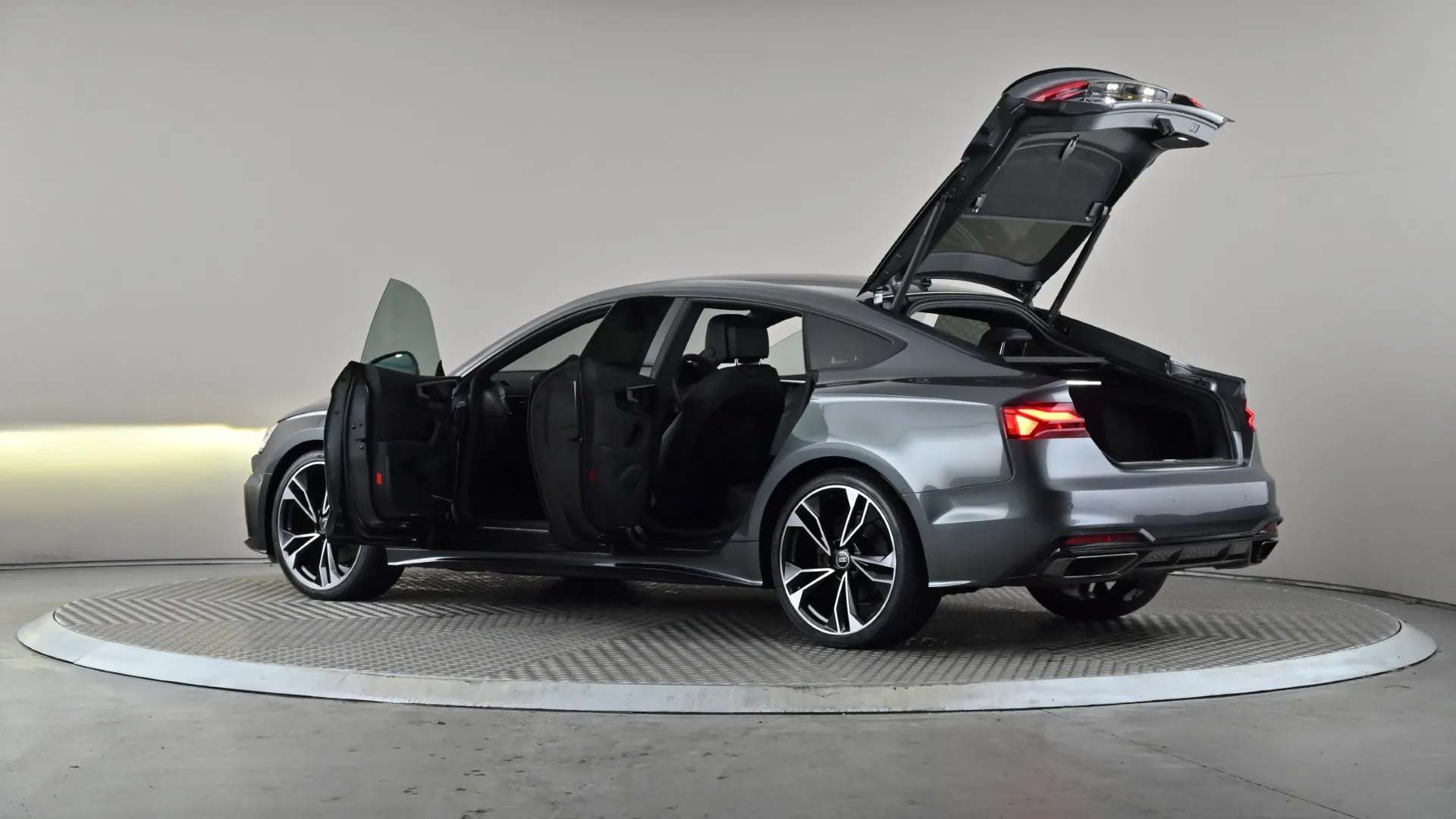 2022 AUDI A5 2022 AUDI A5