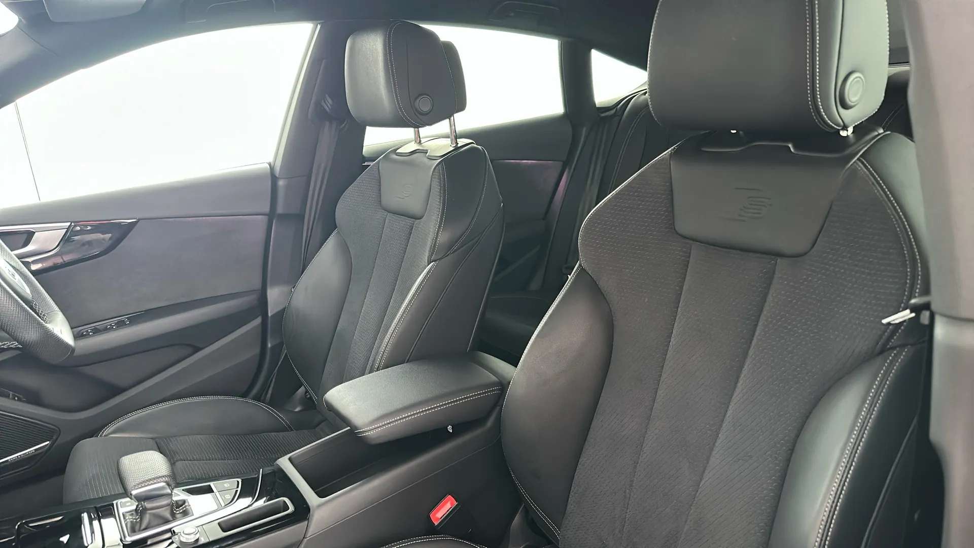 2022 AUDI A5 2022 AUDI A5
