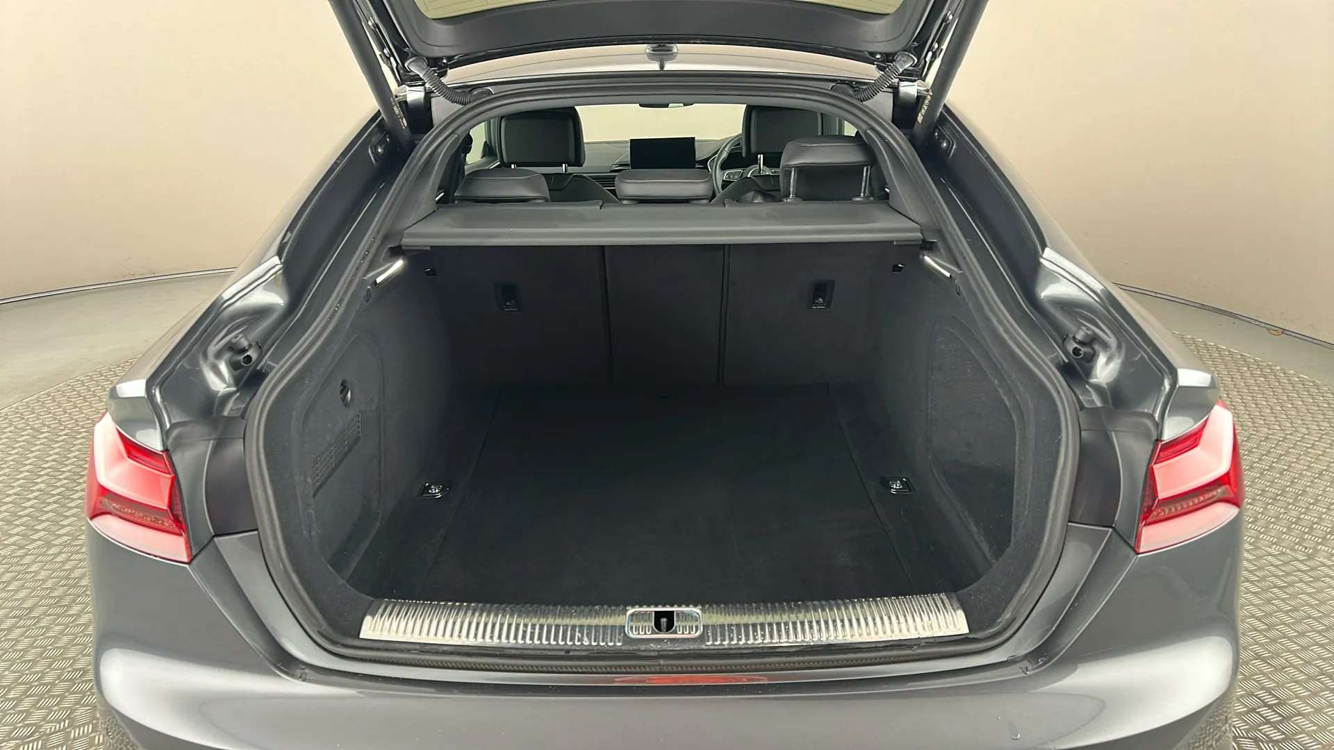 2022 AUDI A5 2022 AUDI A5