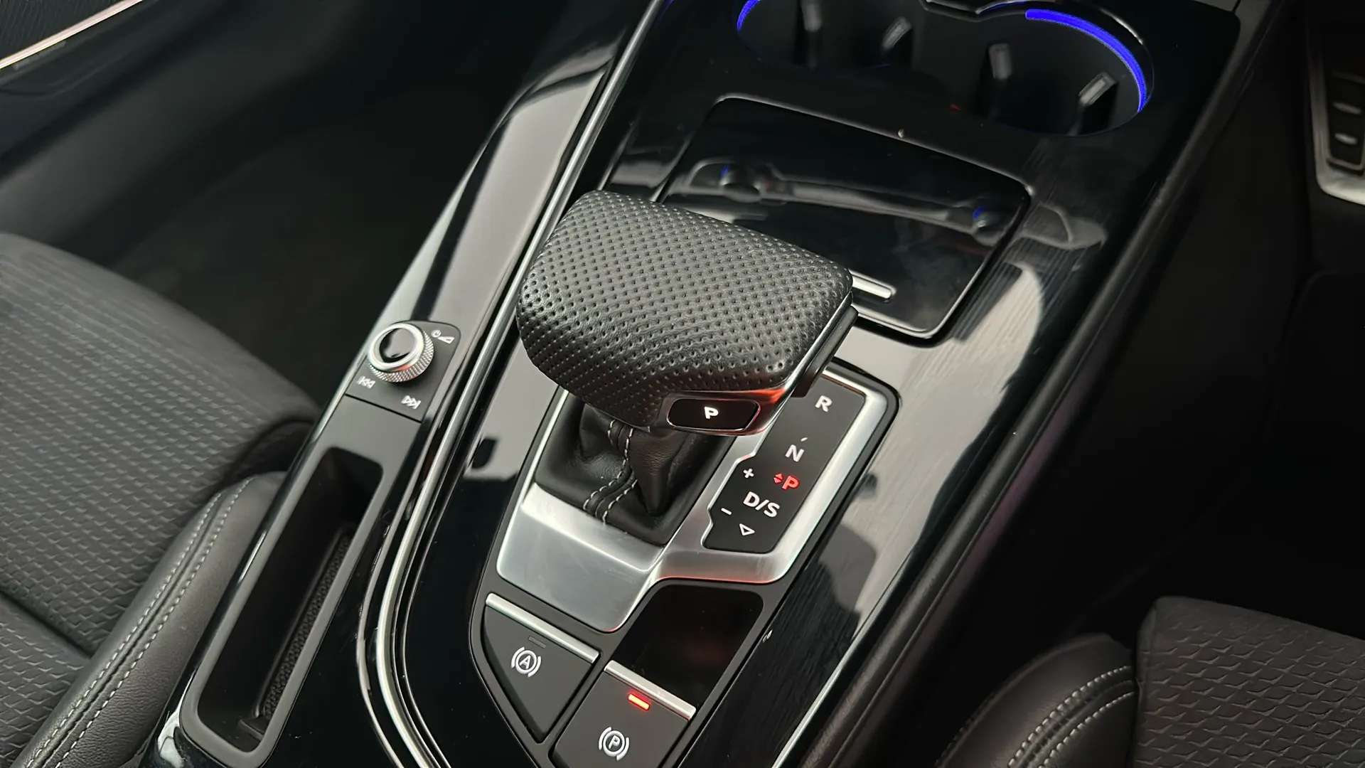 2022 AUDI A5 2022 AUDI A5