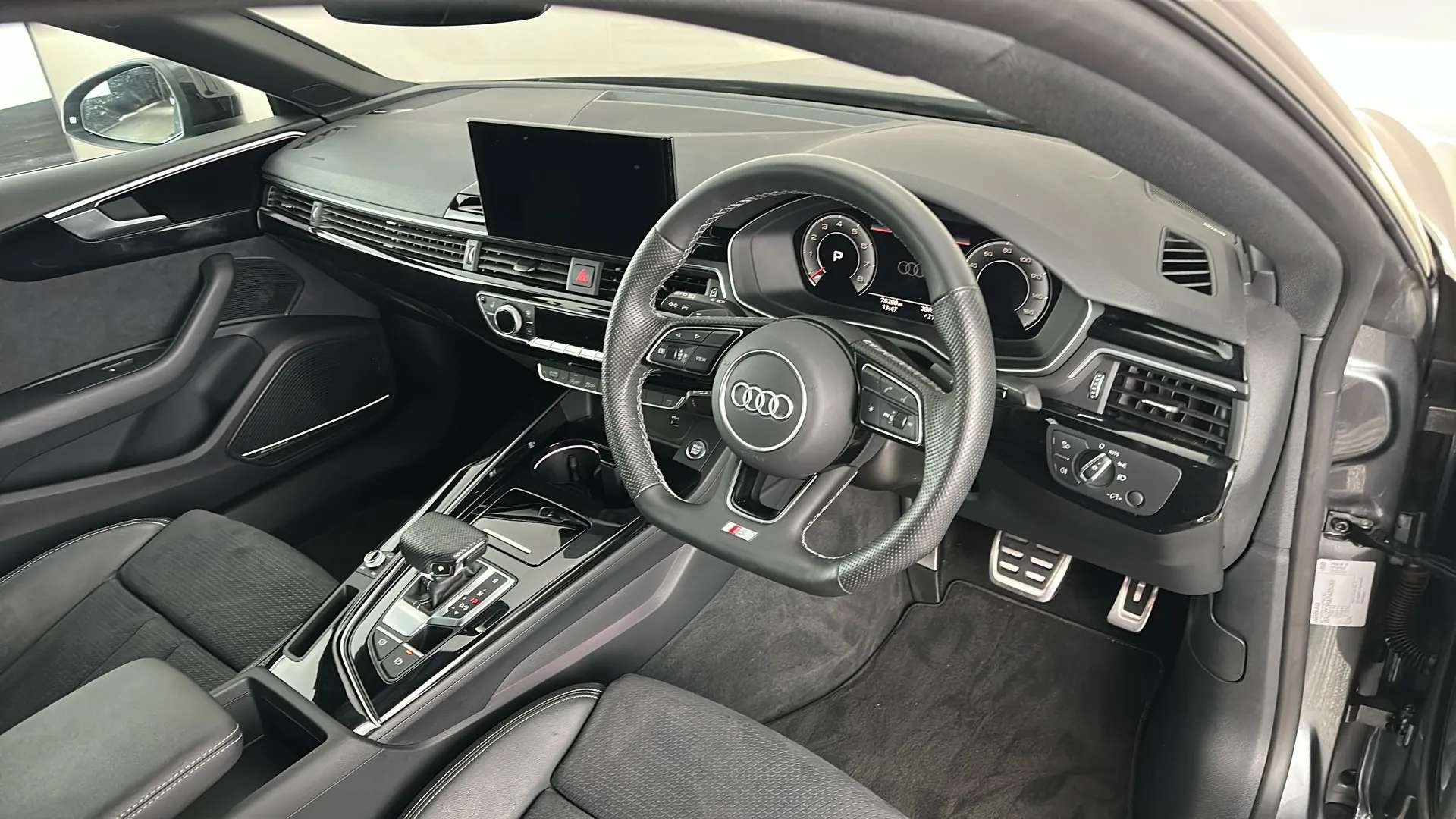 2022 AUDI A5 2022 AUDI A5