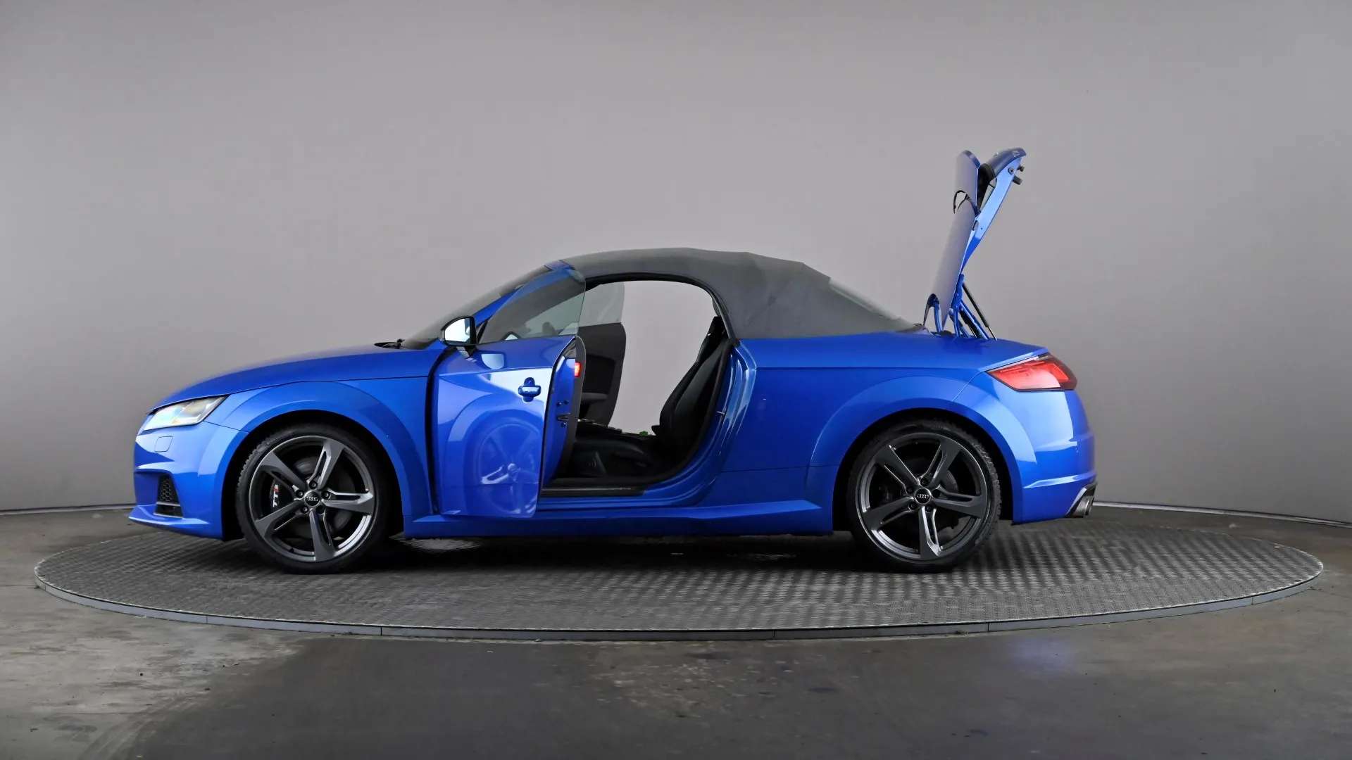2017 AUDI TT 2017 AUDI TT