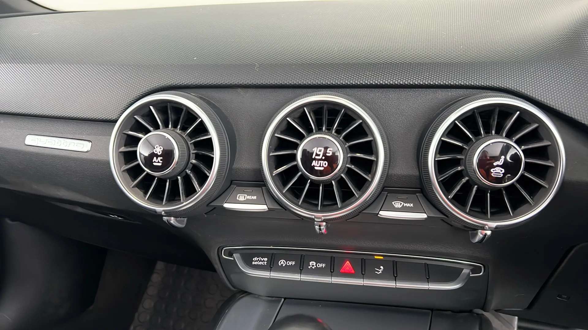2017 AUDI TT 2017 AUDI TT
