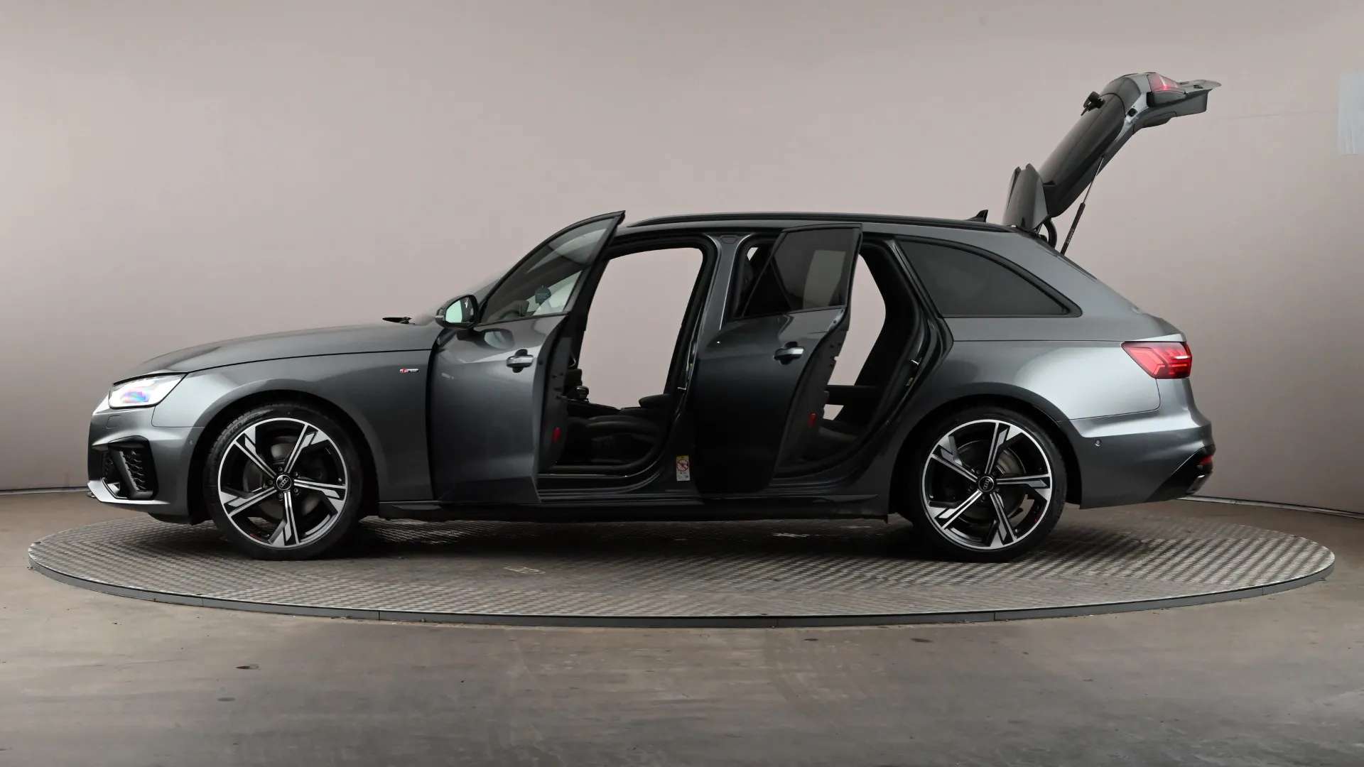 2024 AUDI A4 2024 AUDI A4