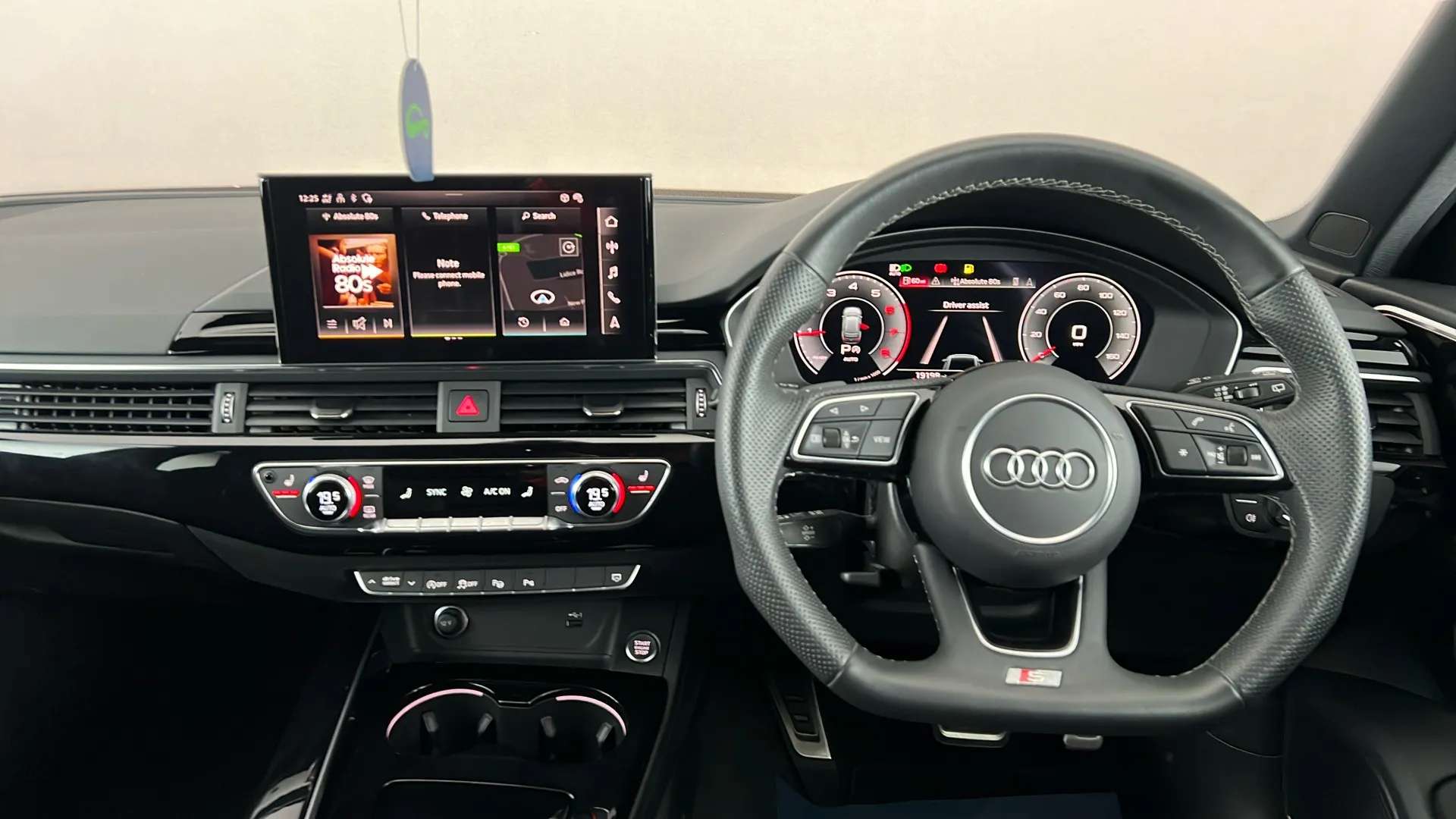 2024 AUDI A4 2024 AUDI A4