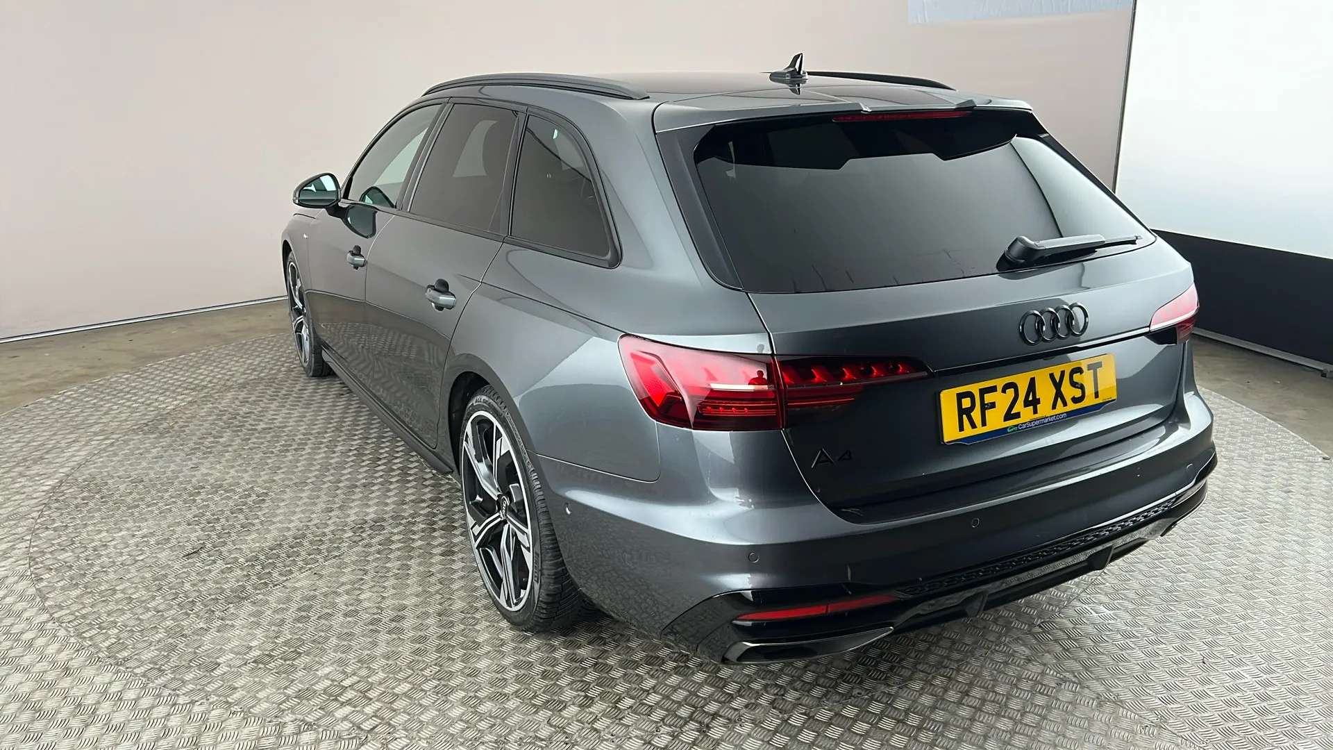 2024 AUDI A4 2024 AUDI A4