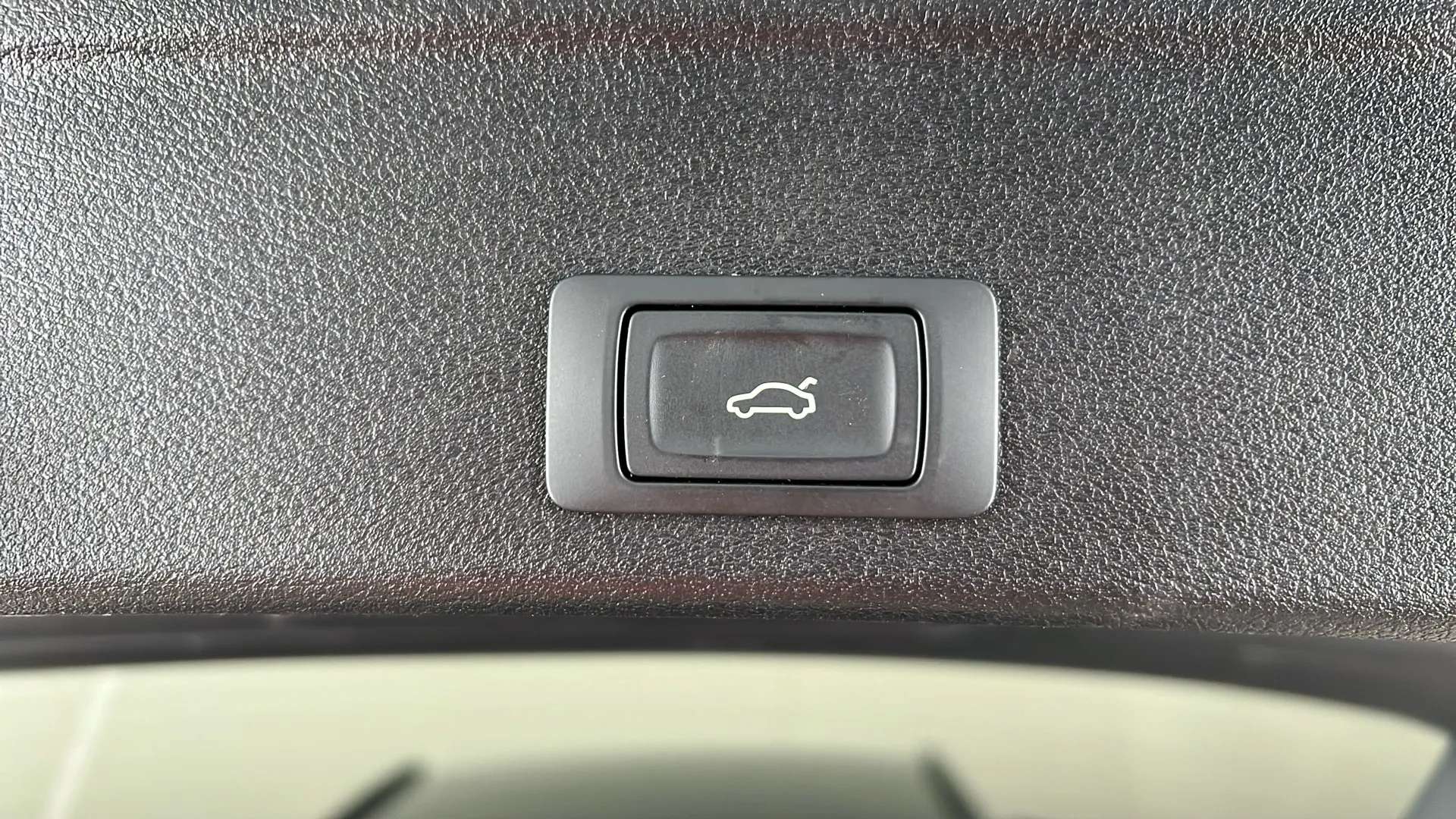 2024 AUDI A4 2024 AUDI A4
