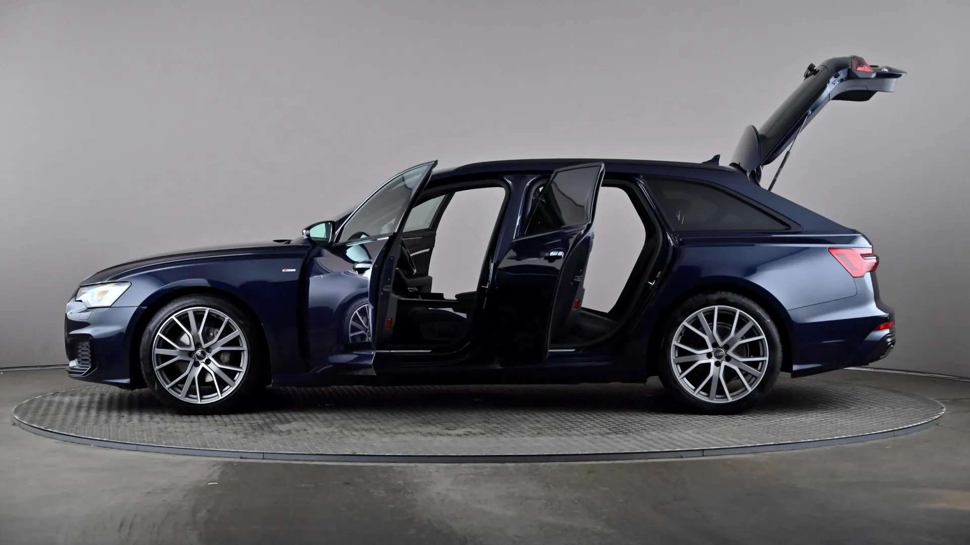 2023 AUDI A6 2023 AUDI A6