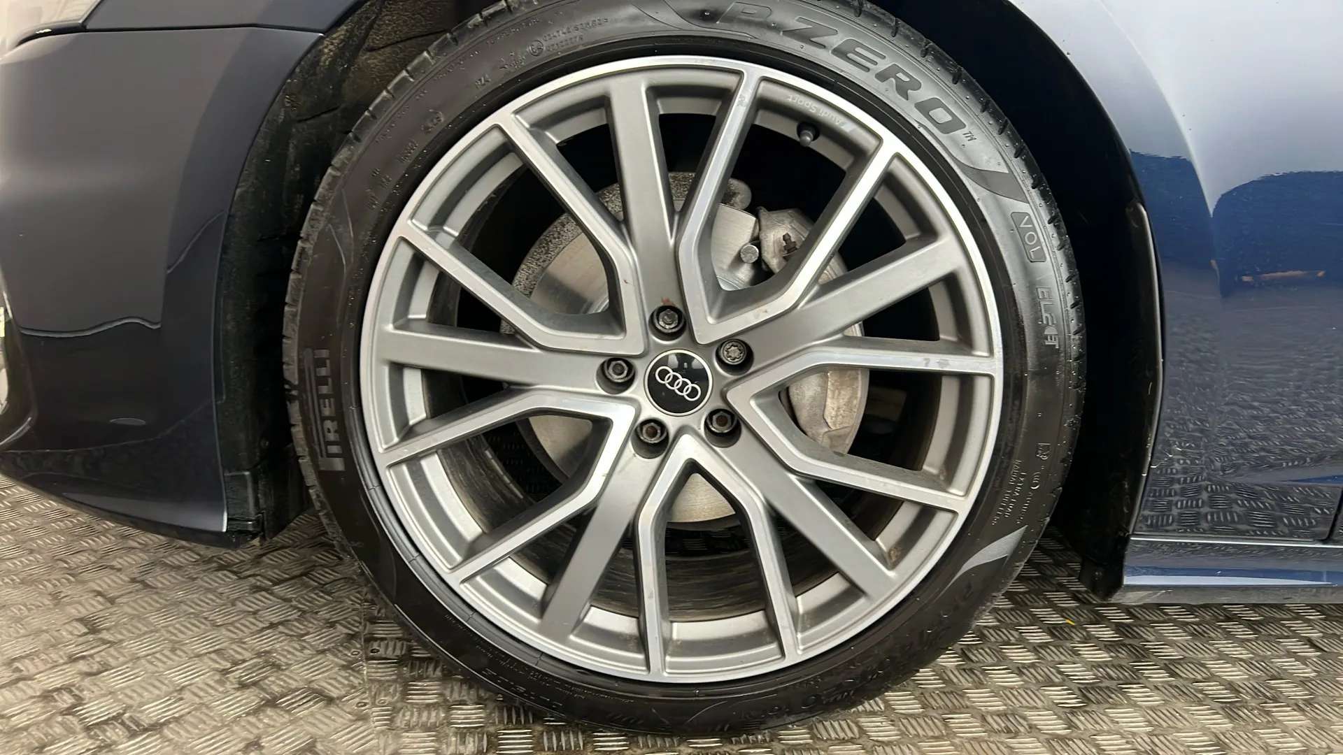 2023 AUDI A6 2023 AUDI A6