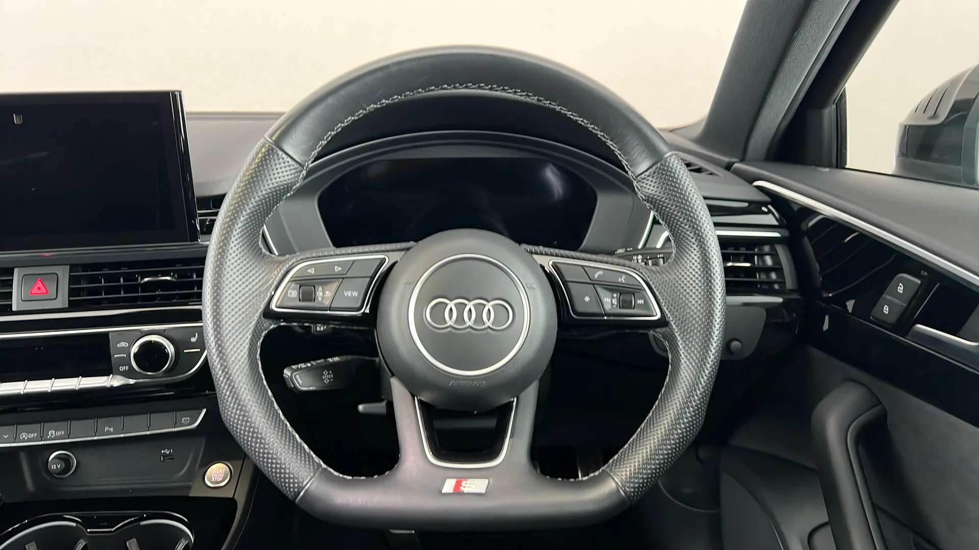 2021 AUDI A4 2021 AUDI A4
