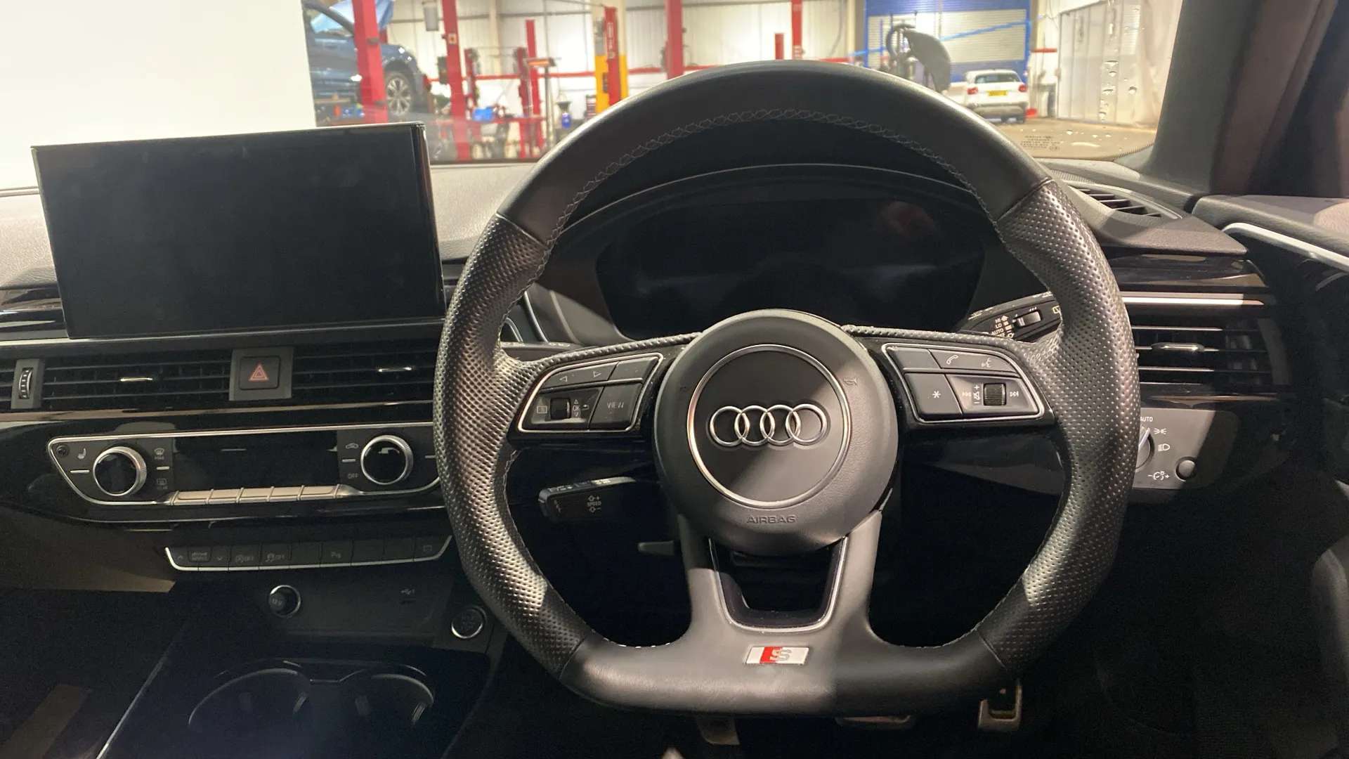 A 2022 AUDI A4 35 TFSI Black Edition S Tronic A 2022 AUDI A4 35 TFSI Black Edition S Tronic