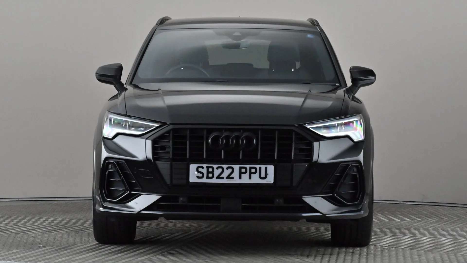 A 2022 AUDI Q3 35 TFSI Black Edition S Tronic A 2022 AUDI Q3 35 TFSI Black Edition S Tronic