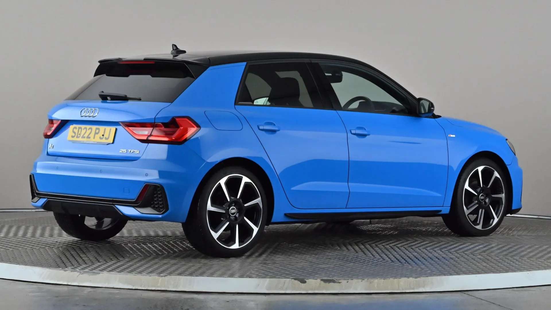 2022 AUDI A1 2022 AUDI A1
