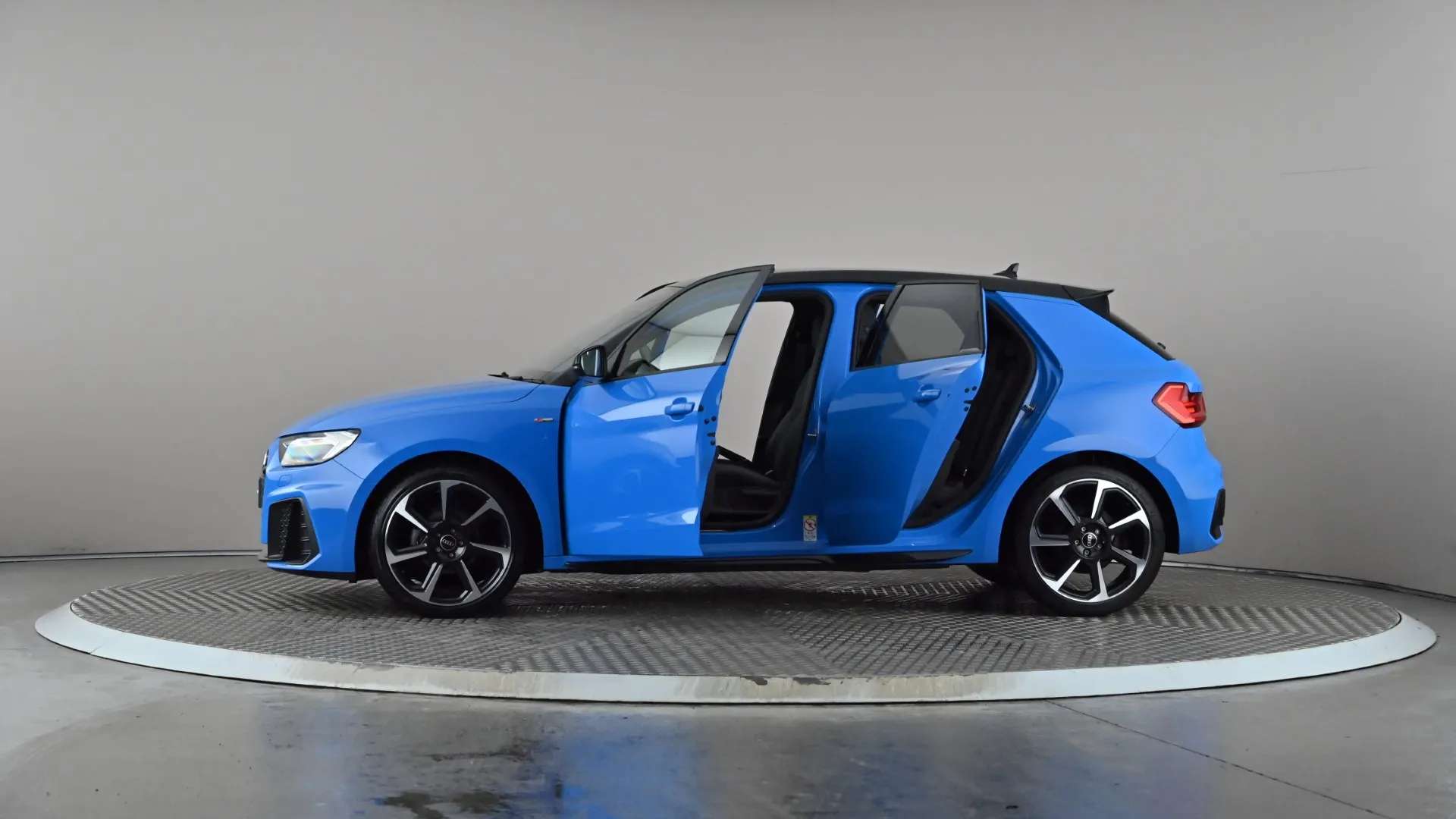 2022 AUDI A1 2022 AUDI A1