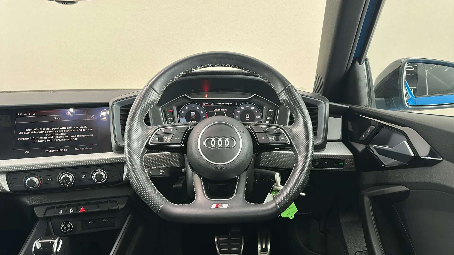 2022 AUDI A1 2022 AUDI A1