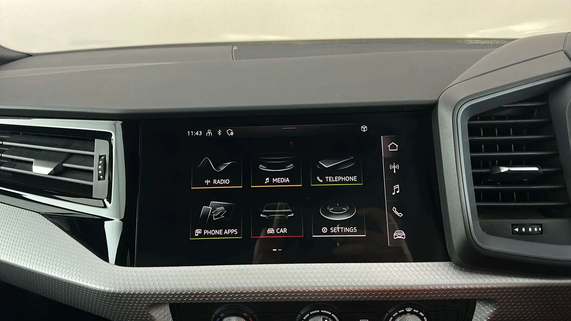 2022 AUDI A1 2022 AUDI A1