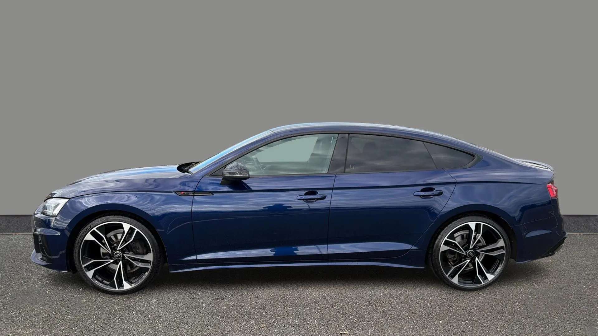 A 2023 AUDI A5 35 TFSI Black Edition S Tronic A 2023 AUDI A5 35 TFSI Black Edition S Tronic