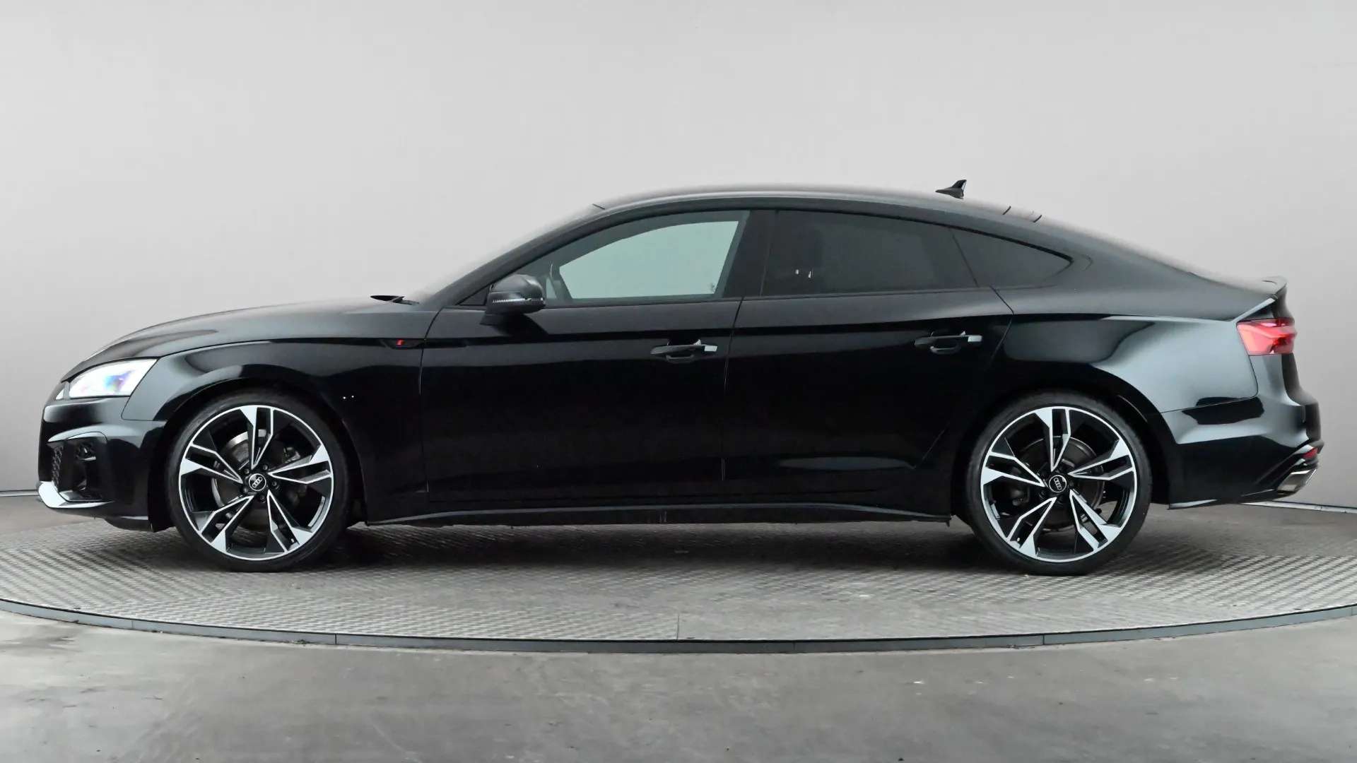 A 2023 AUDI A5 35 TDI Black Edition S Tronic A 2023 AUDI A5 35 TDI Black Edition S Tronic