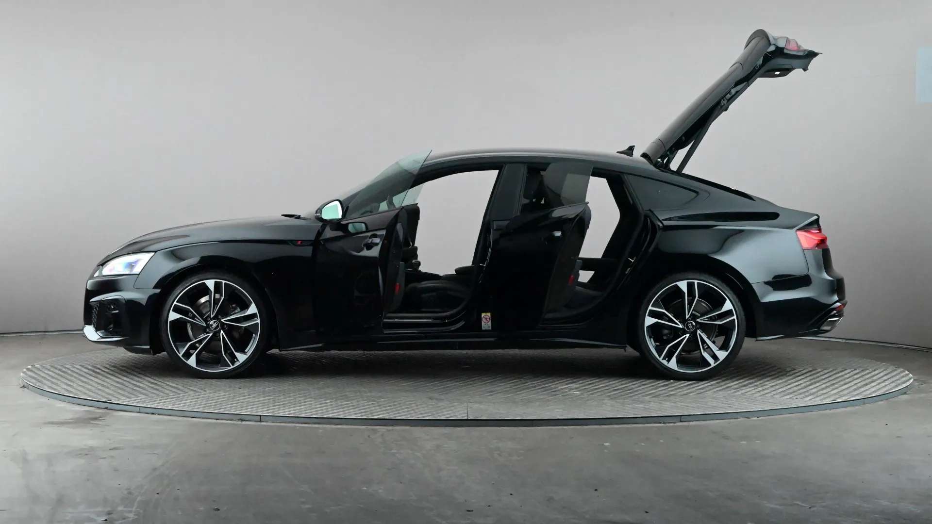 2023 AUDI A5 2023 AUDI A5