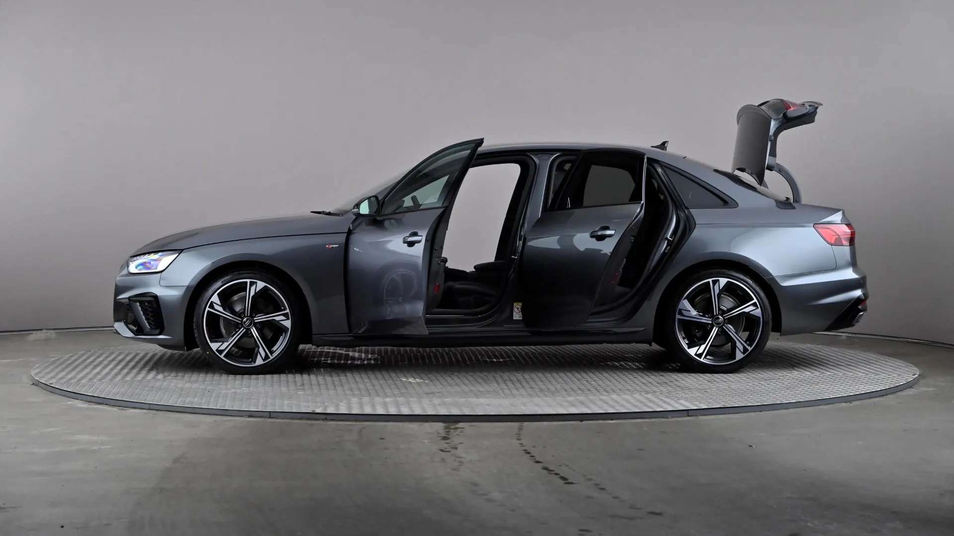 2023 AUDI A4 2023 AUDI A4
