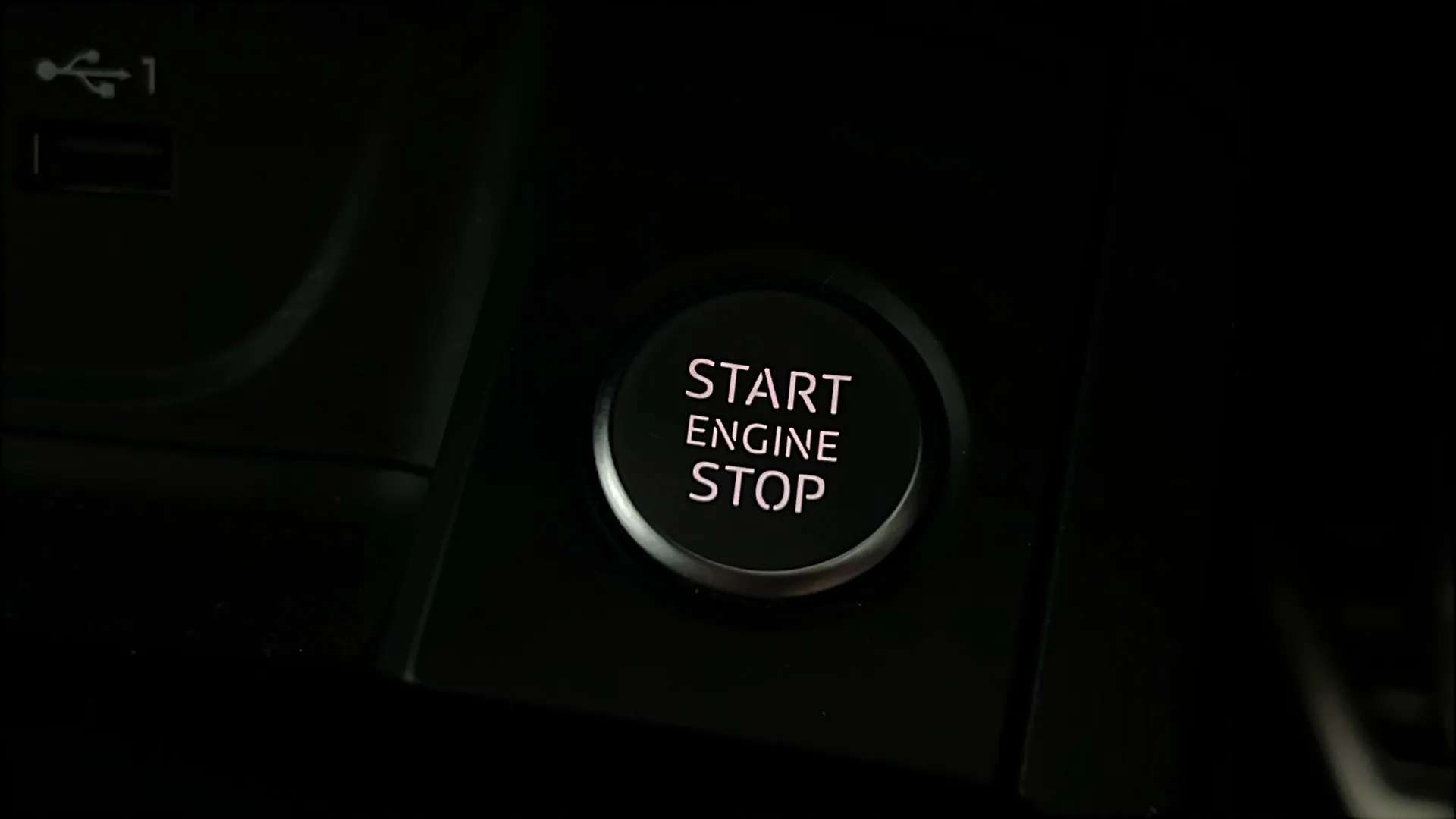2023 AUDI A4 2023 AUDI A4
