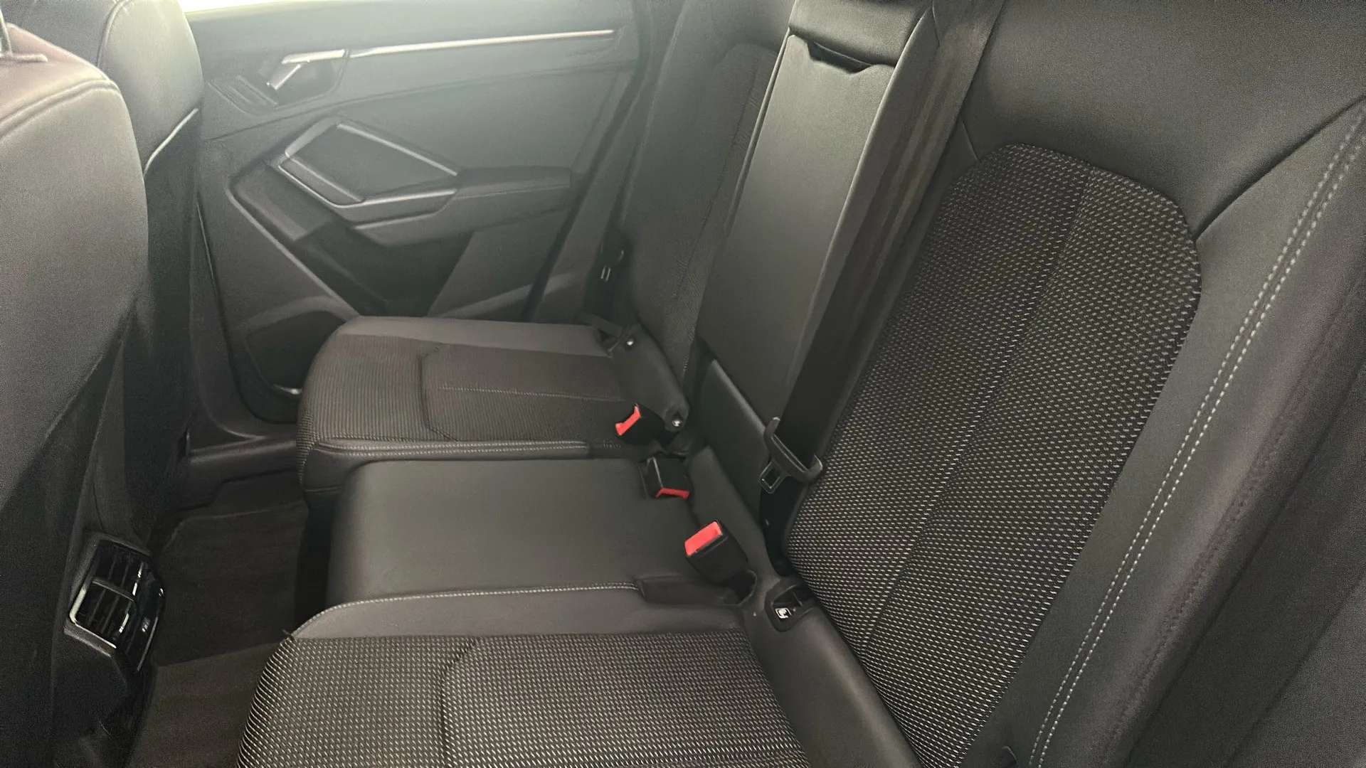 2023 AUDI Q3 2023 AUDI Q3