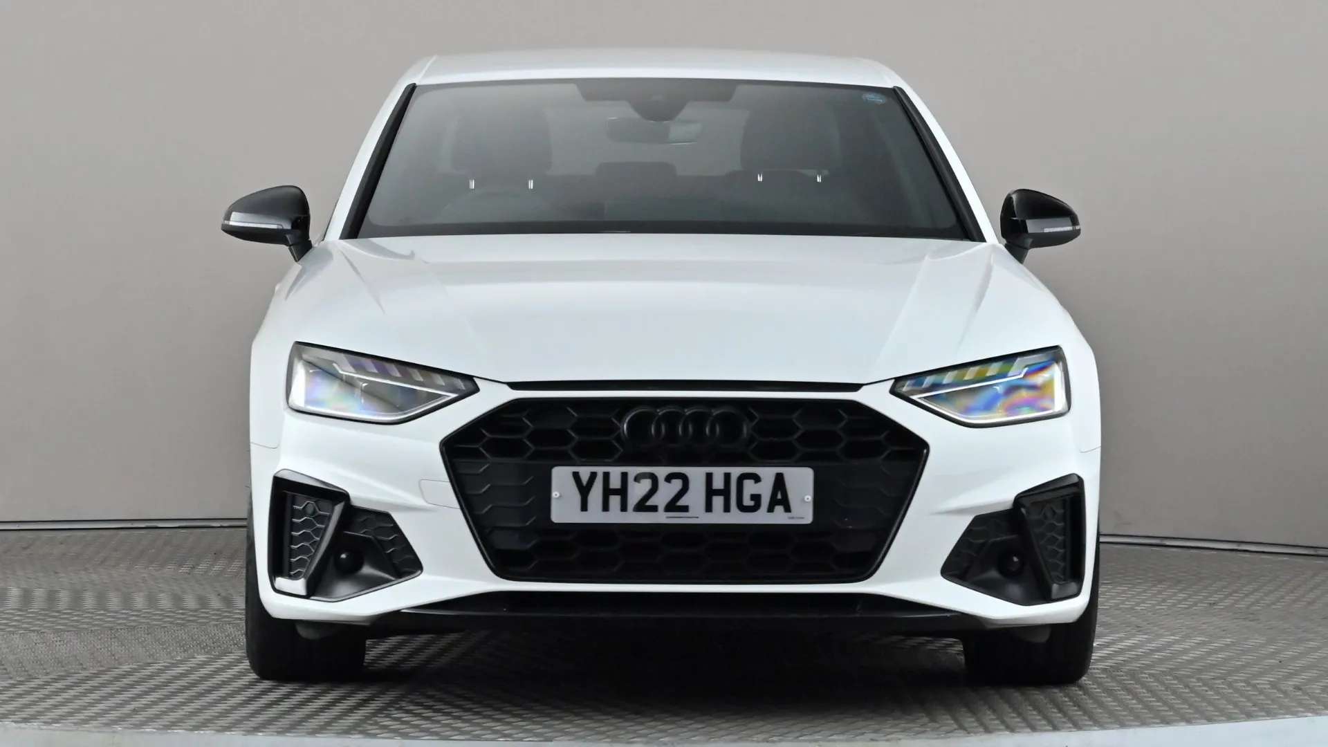 A 2022 AUDI A4 35 TFSI Black Edition S Tronic A 2022 AUDI A4 35 TFSI Black Edition S Tronic
