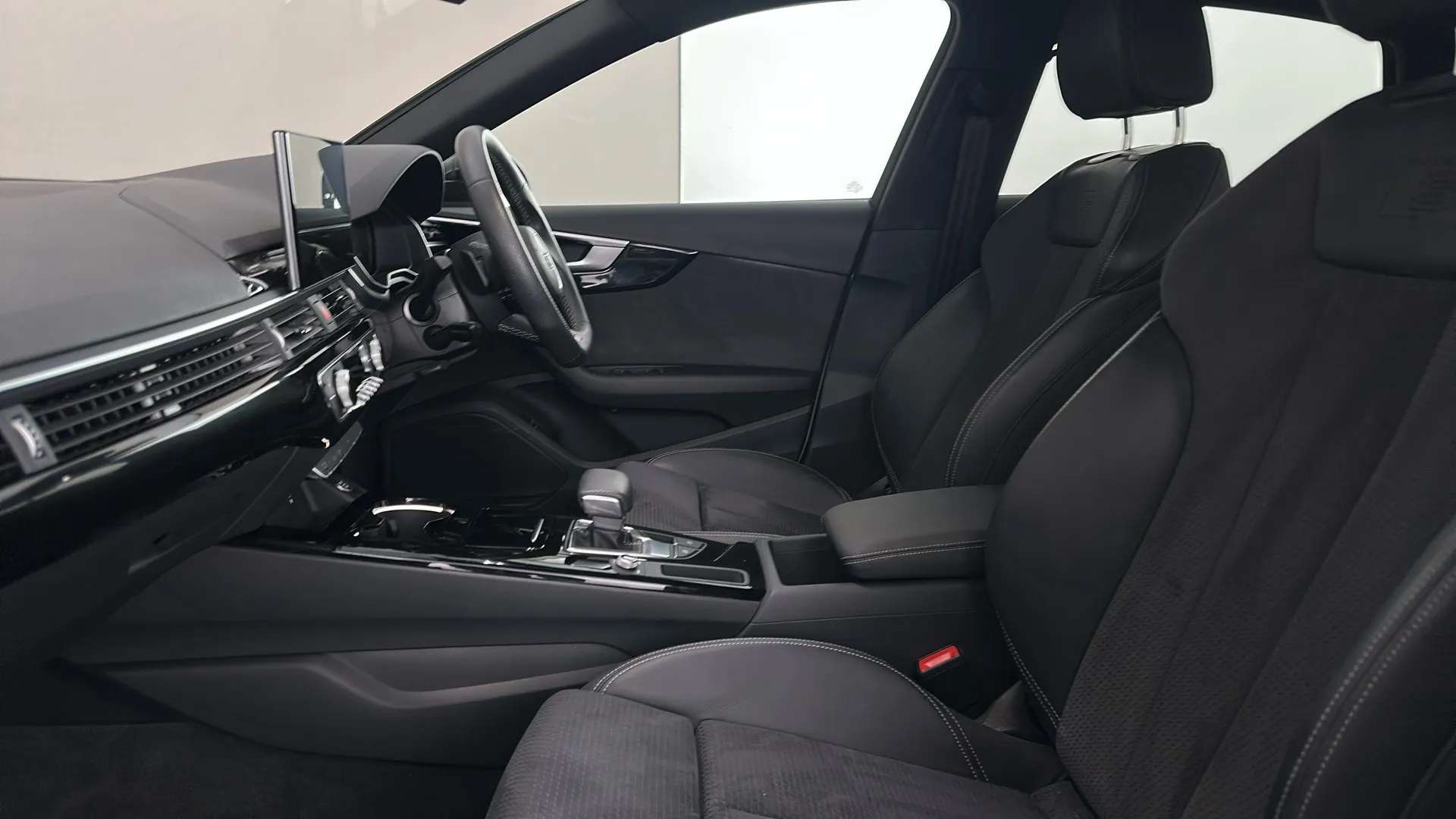 2022 AUDI A4 2022 AUDI A4
