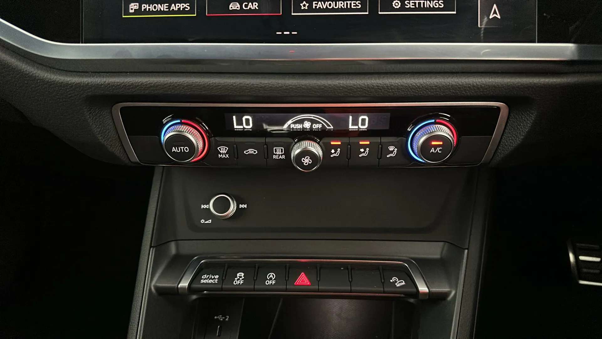 2022 AUDI Q3 2022 AUDI Q3